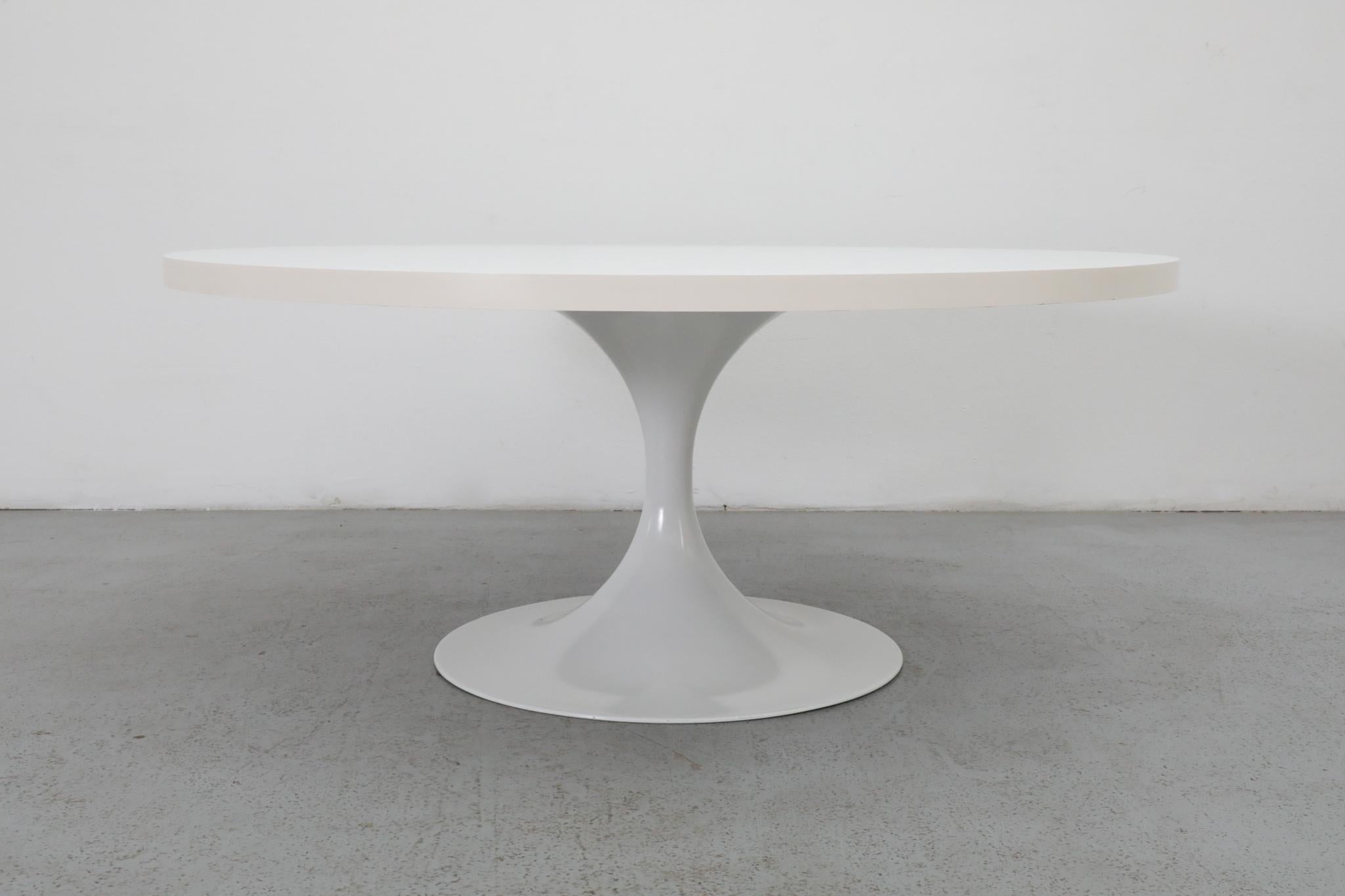 Metal Saarinen Style Round Coffee or Side Table with White Enameled Tulip Base For Sale