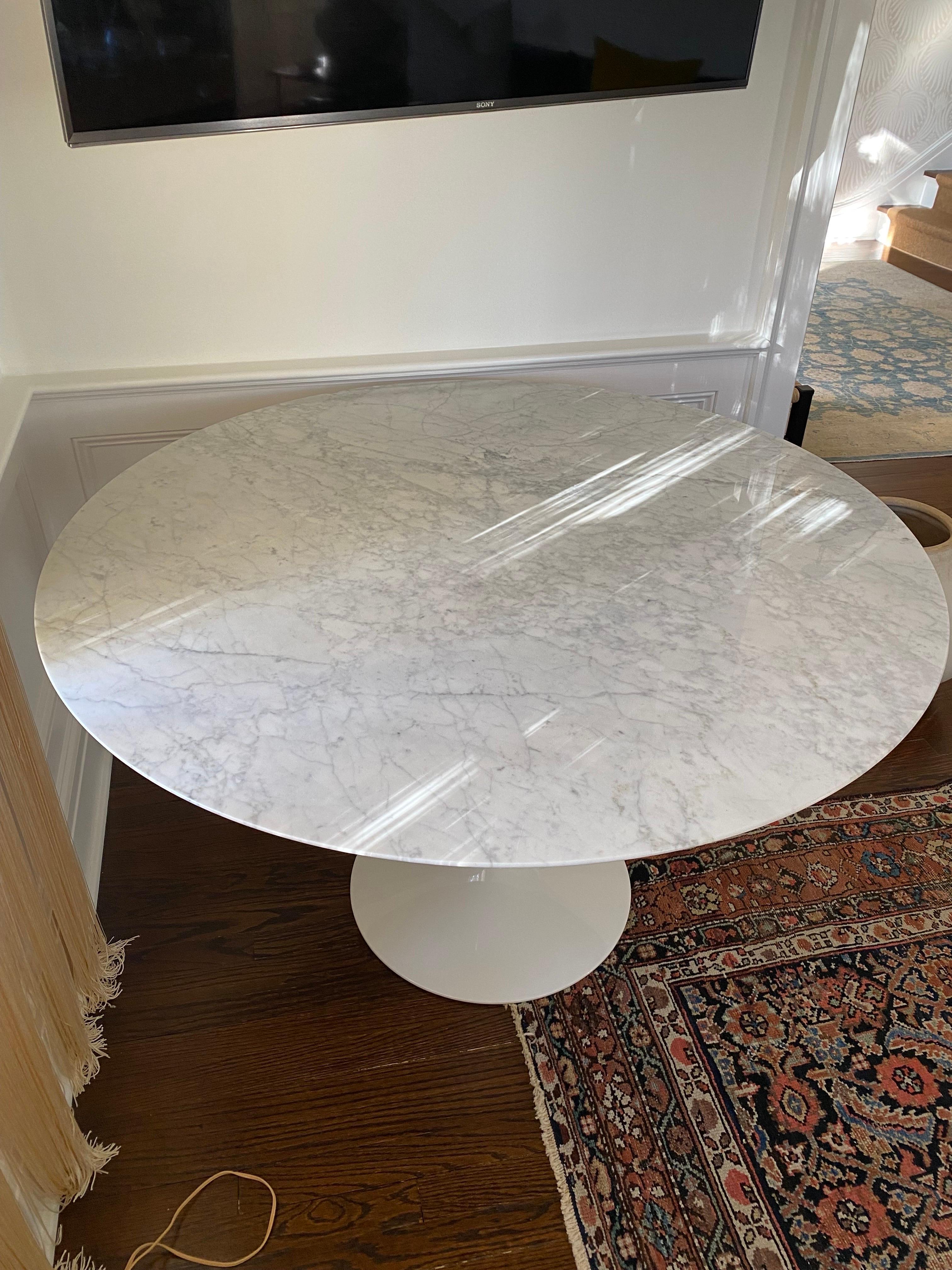 Mid-Century Modern Saarinen Style Tulip Table With Carrera Marble Top