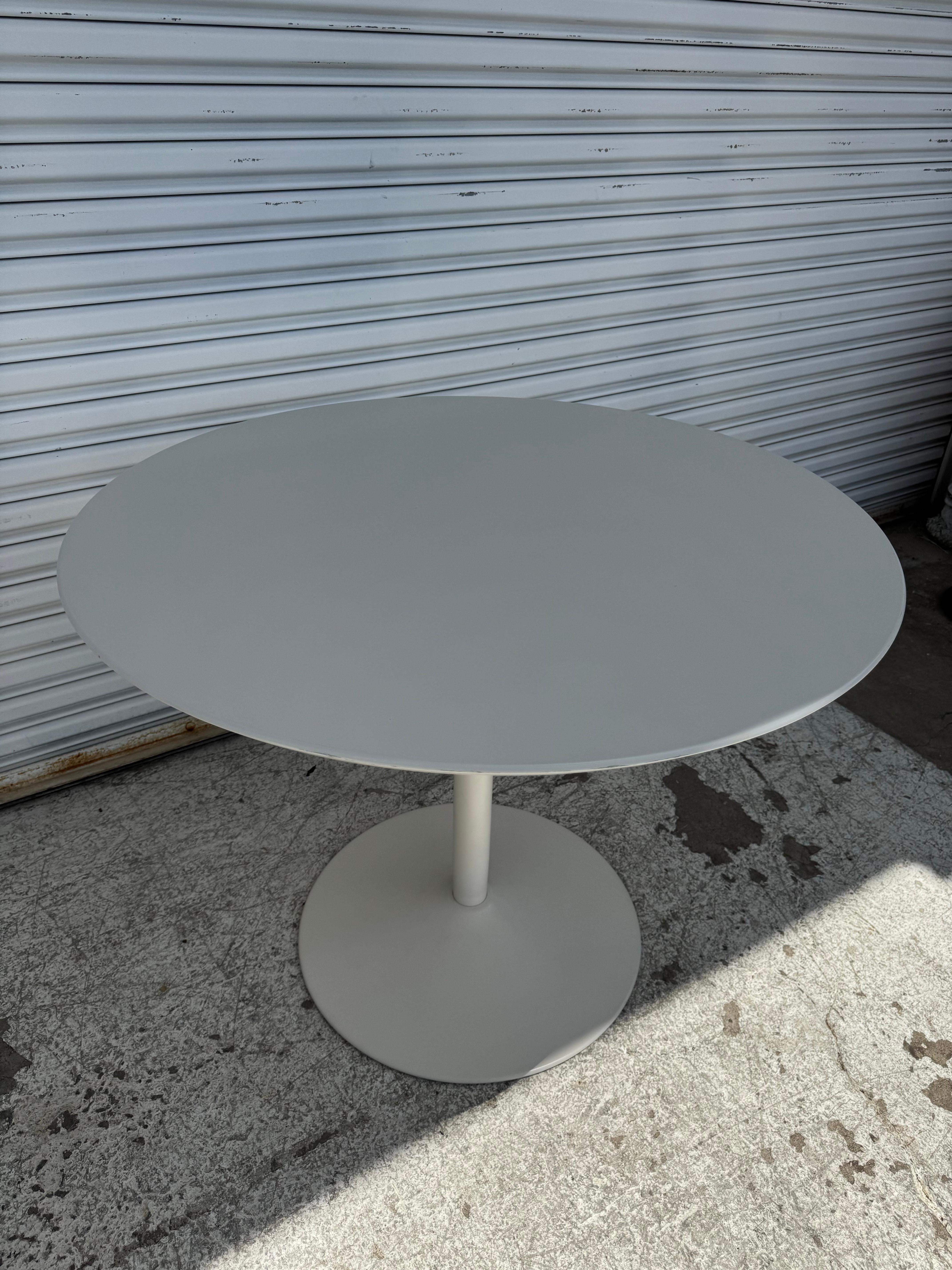 Mid-Century Modern Saarinen  Style Tulip Table with Laminate Top 48