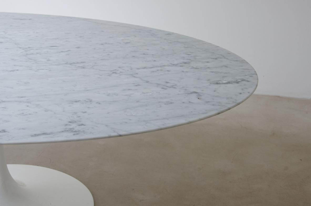 Modern Saarinen Tulip Knoll Oval Table For Sale