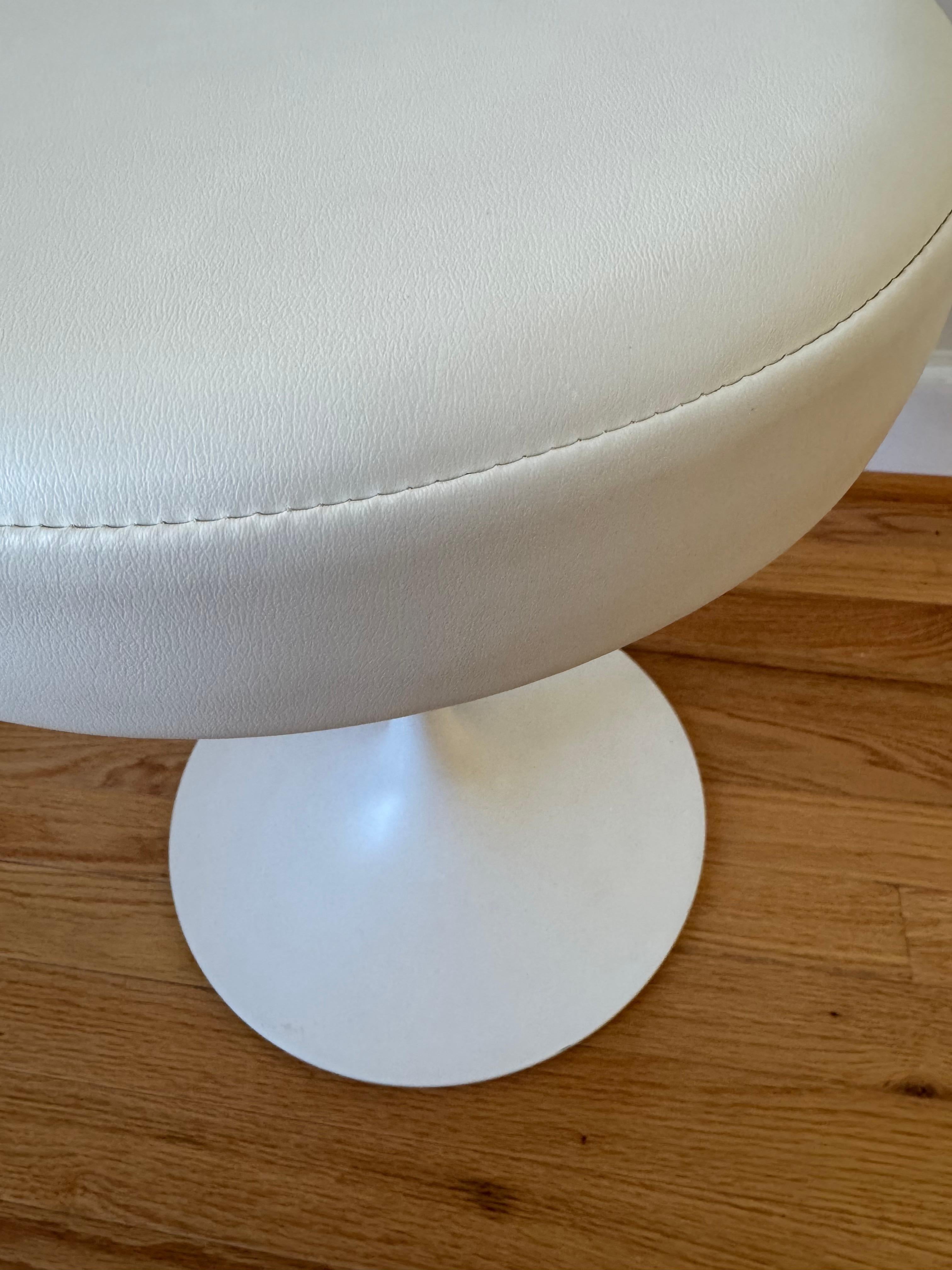 Tabouret tulipe Saarinen Excellent état - En vente à Centreville, VA
