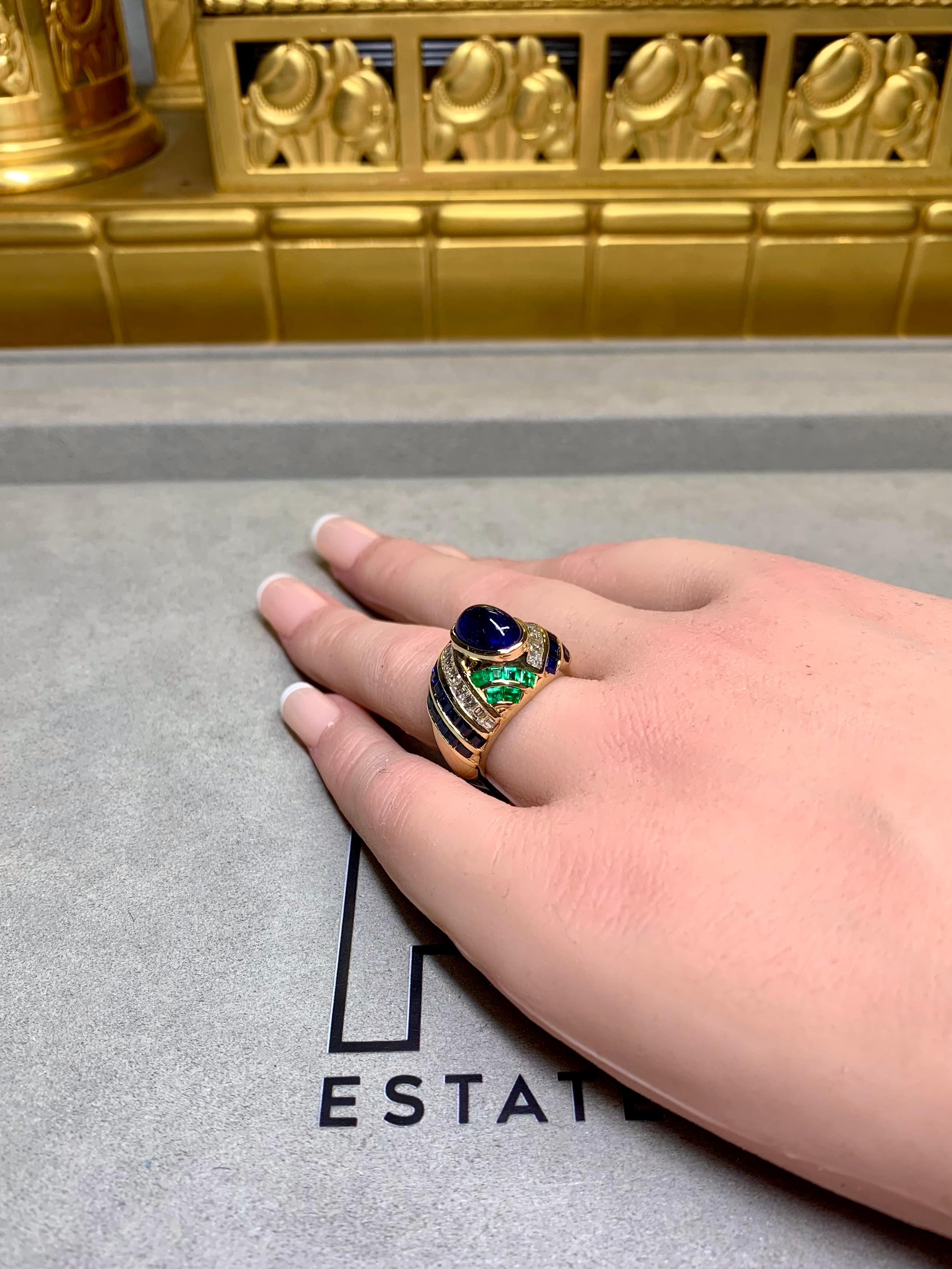 Sabbadini 18K Carré Diamond High Cabochon Sapphire Emerald Dome Ring 9.50ctw For Sale 2