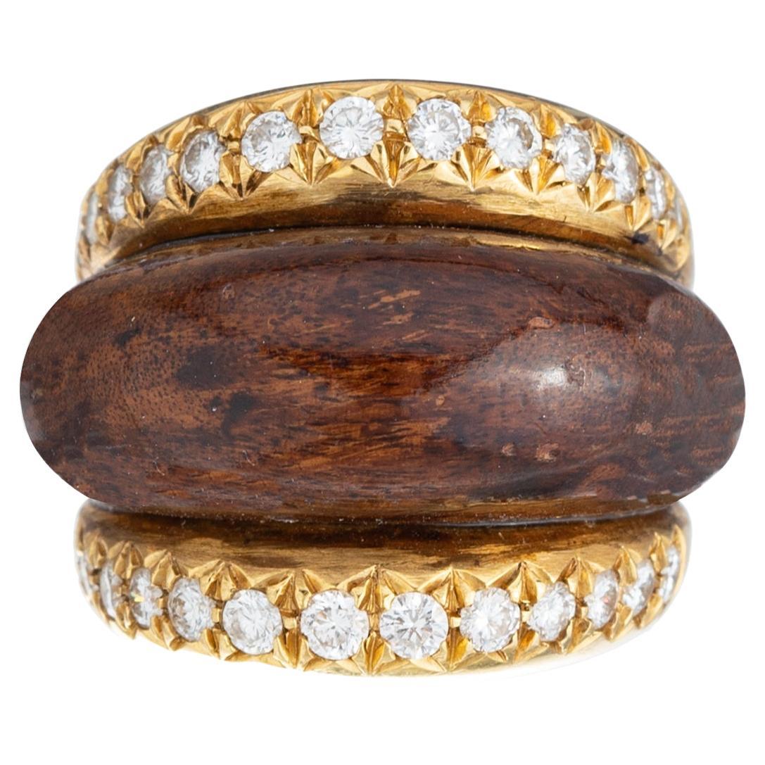 Sabbadini 18k Yellow Gold Wood Diamond Band Ring