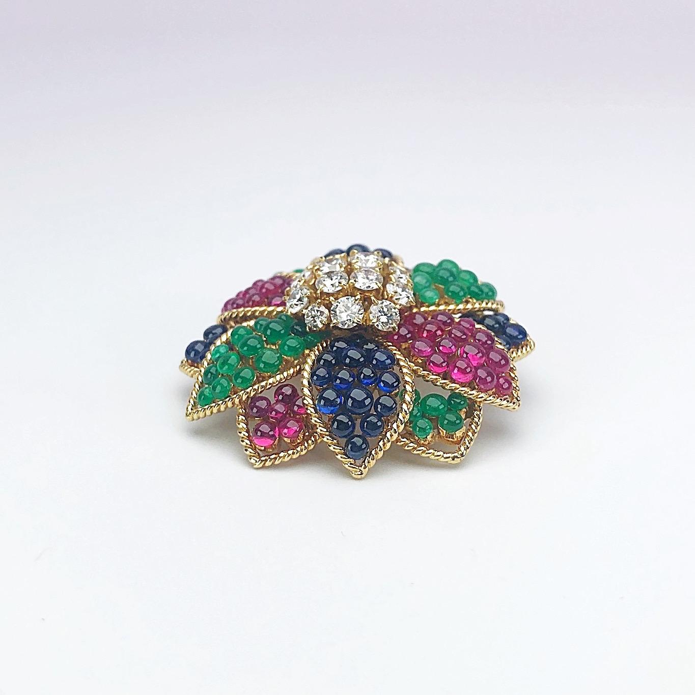 Contemporary Sabbadini 18 Karat Yellow Gold Flower Brooch with Diamonds and Beaded Gem Stones For Sale