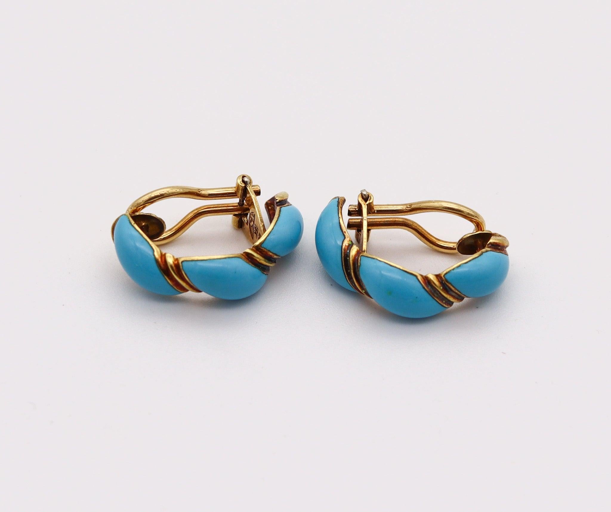 Modernist SABBADINI 1960 Turquoise-Blue Enameled Clips-on Earrings In 18Kt Yellow Gold For Sale