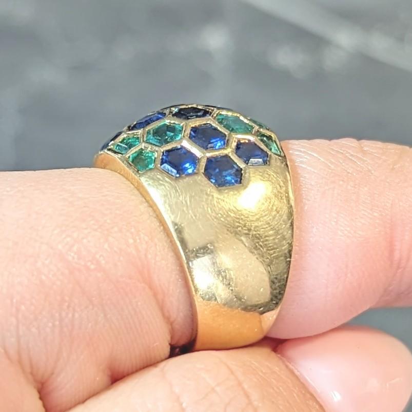 Sabbadini 6.47 CTW Sapphire Emerald 18 Karat Yellow Gold Honeycomb Dome Ring For Sale 8