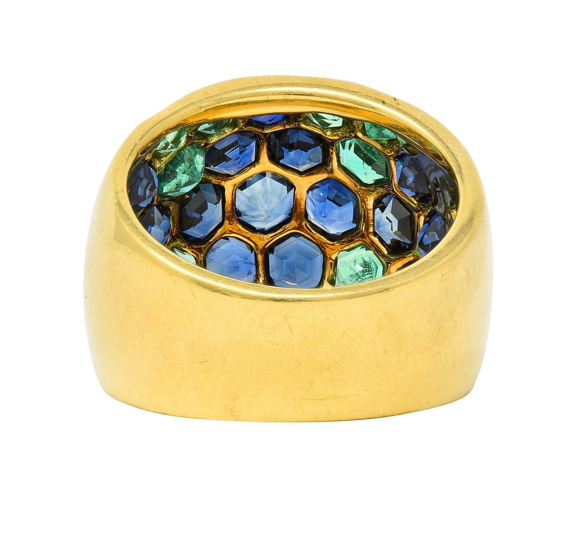 Round Cut Sabbadini 6.47 CTW Sapphire Emerald 18 Karat Yellow Gold Honeycomb Dome Ring For Sale