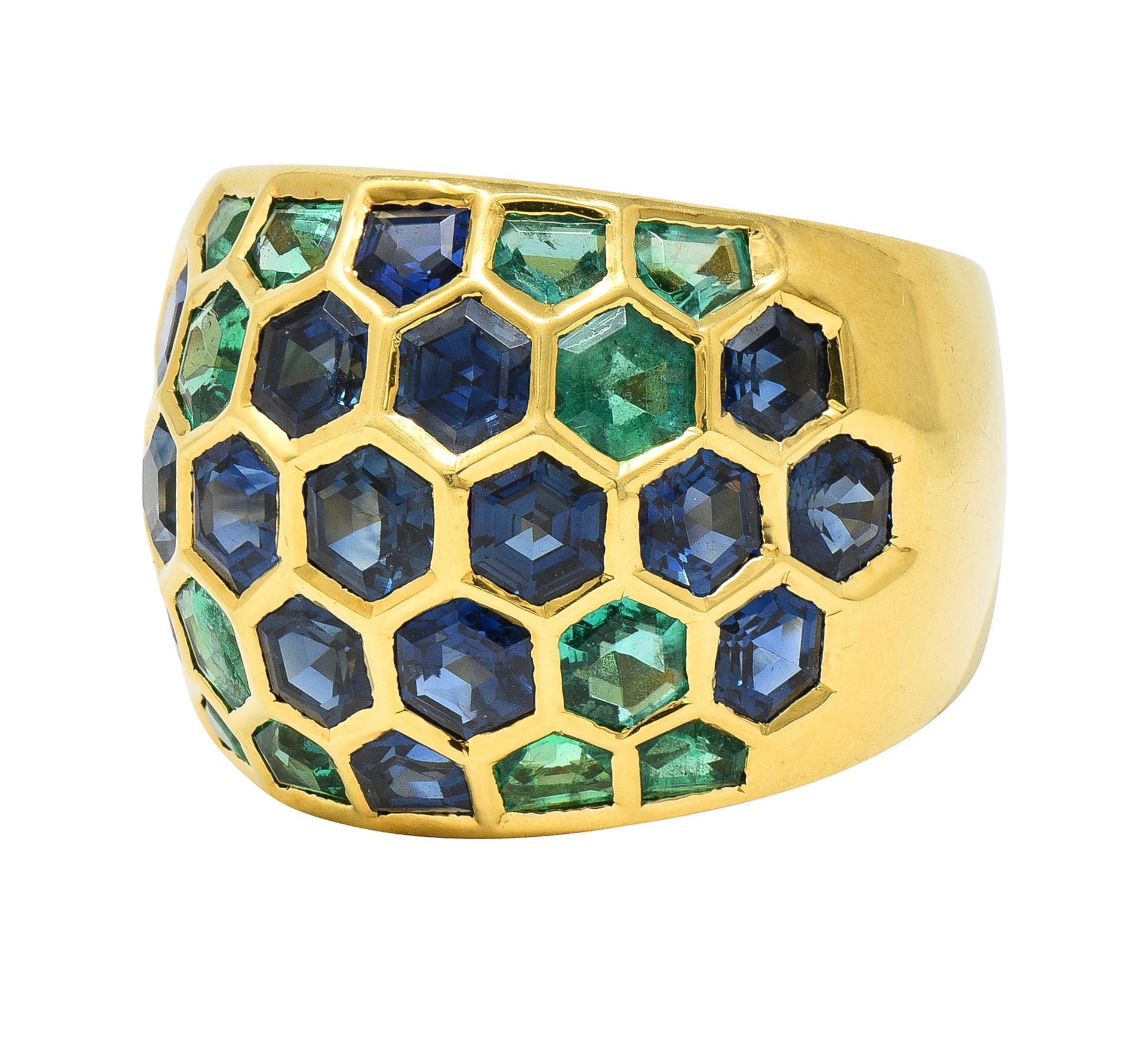Women's or Men's Sabbadini 6.47 CTW Sapphire Emerald 18 Karat Yellow Gold Honeycomb Dome Ring For Sale