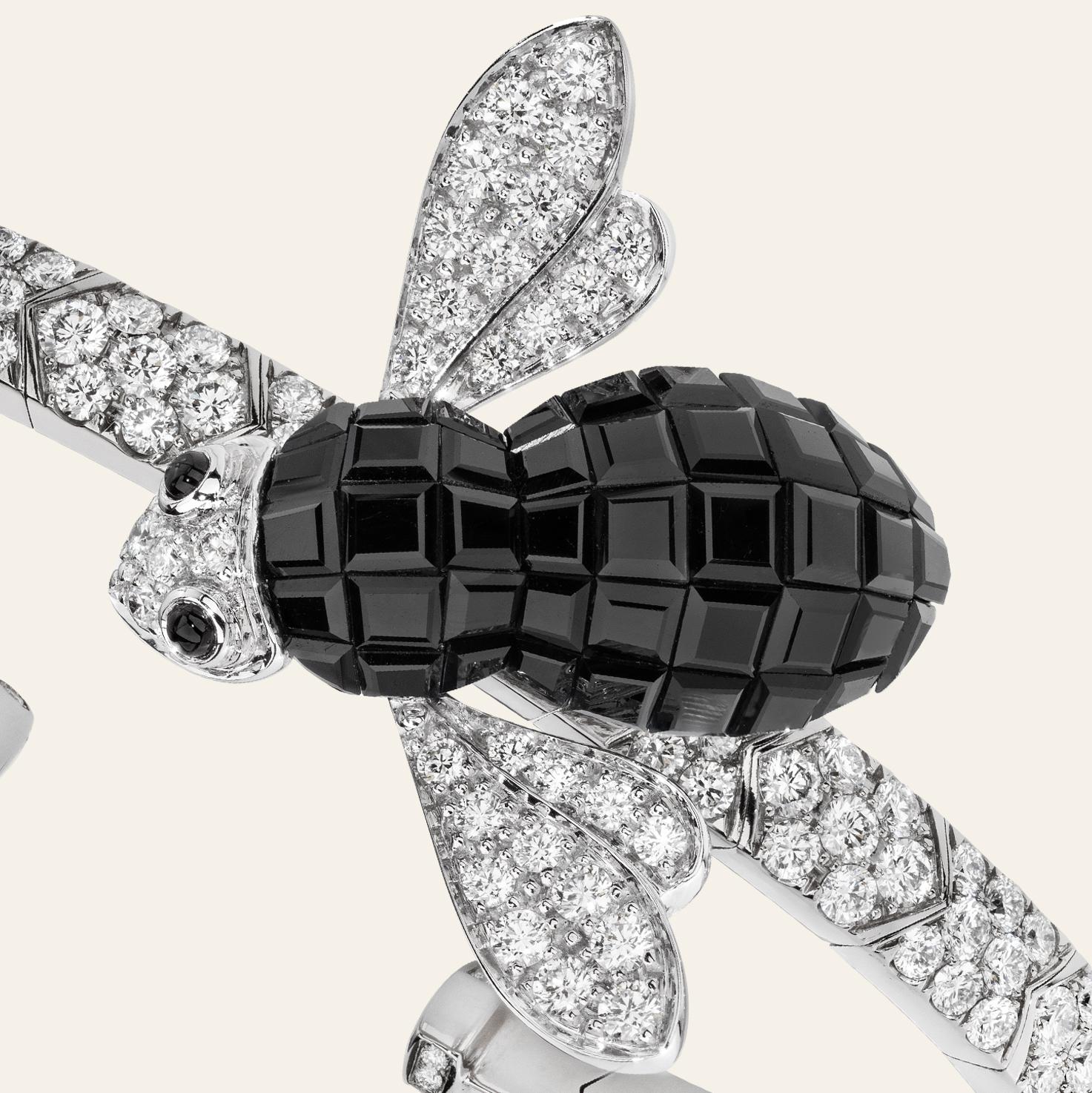 Contemporary Sabbadini Bee Bracelet in Titanium, Diamonds & Black Sapphires For Sale