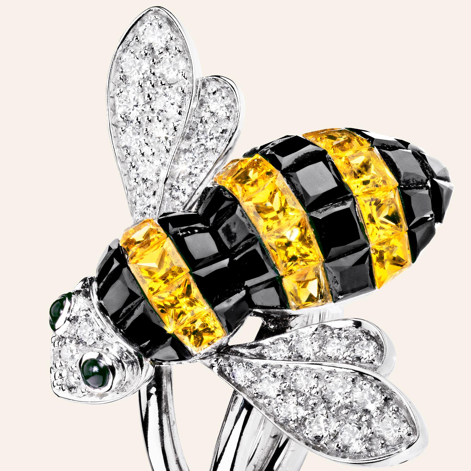 Sabbadini Bee Ring Invisible Setting in Yellow & Black Sapphires with Diamonds (Zeitgenössisch) im Angebot