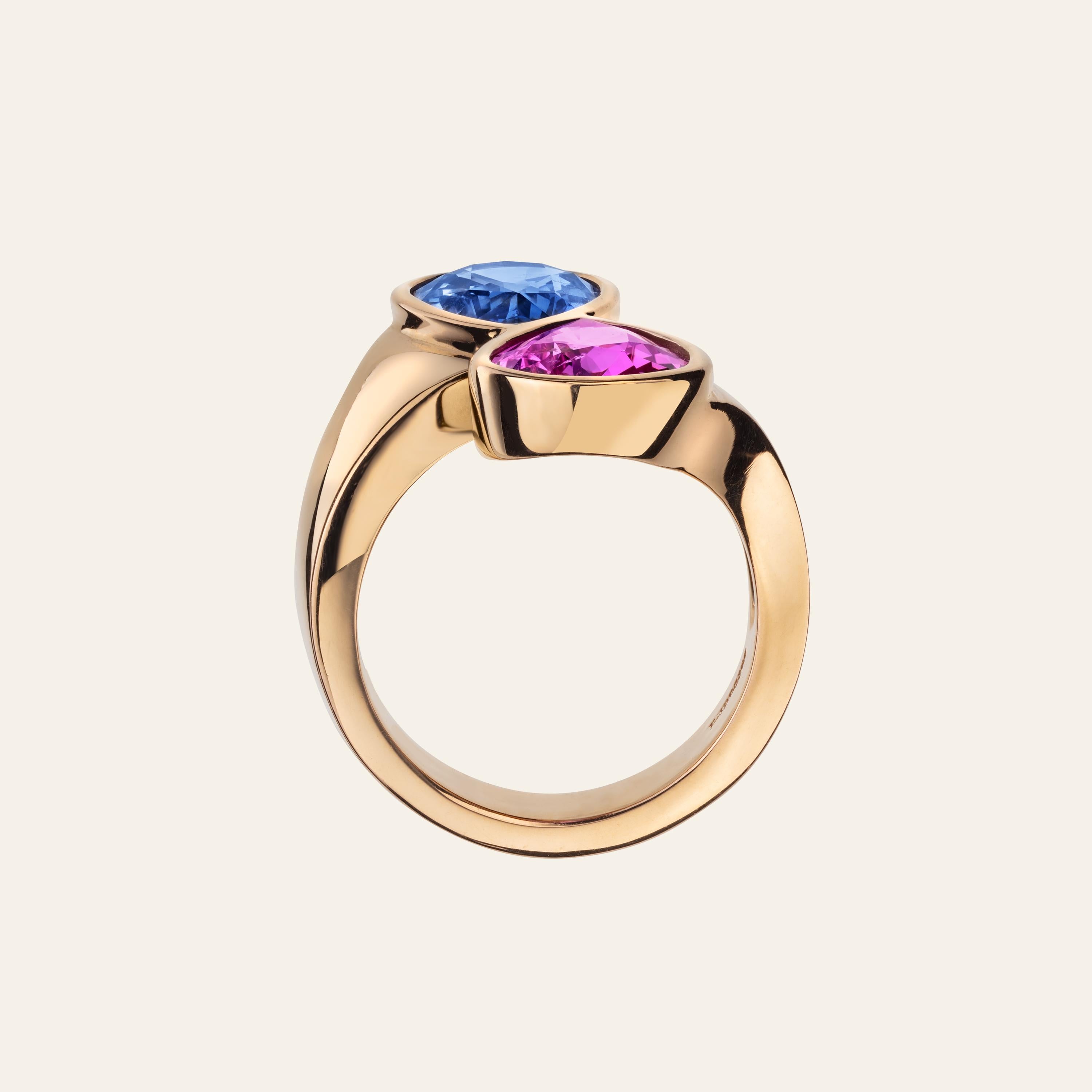 Contemporary Sabbadini Blue and Pink Sapphire Gold Ring For Sale