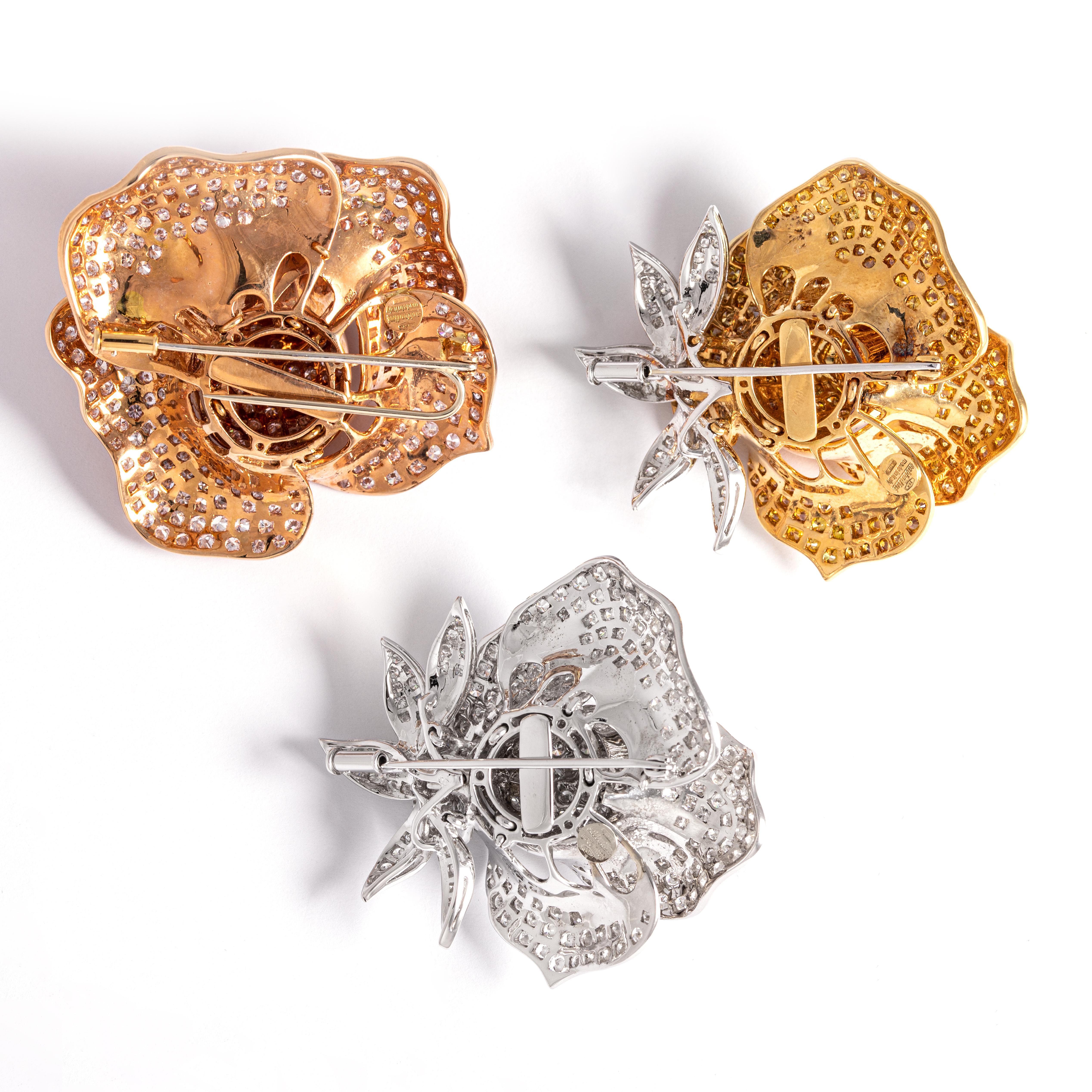 Sabbadini Diamond Brooches In Excellent Condition For Sale In Geneva, CH