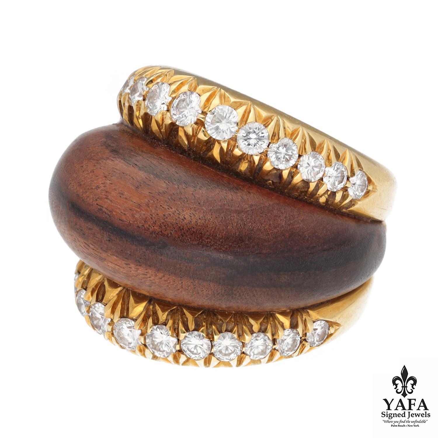 Sabbadini's Fine Jewelry is Made in the Label's Family-Run Milanese Atelier and is Inspired by Nature. This 18K Yellow Gold, Diamond and Exotic Wood Dome Ring Reflects This Heritage Exquisitely.

Made in Italy
Size - 4 / 46
Signed - Sabbadini