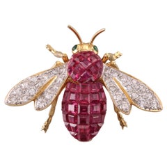 Sabbadini Invisible Set Ruby Diamond Emerald Gold Bee Brooch