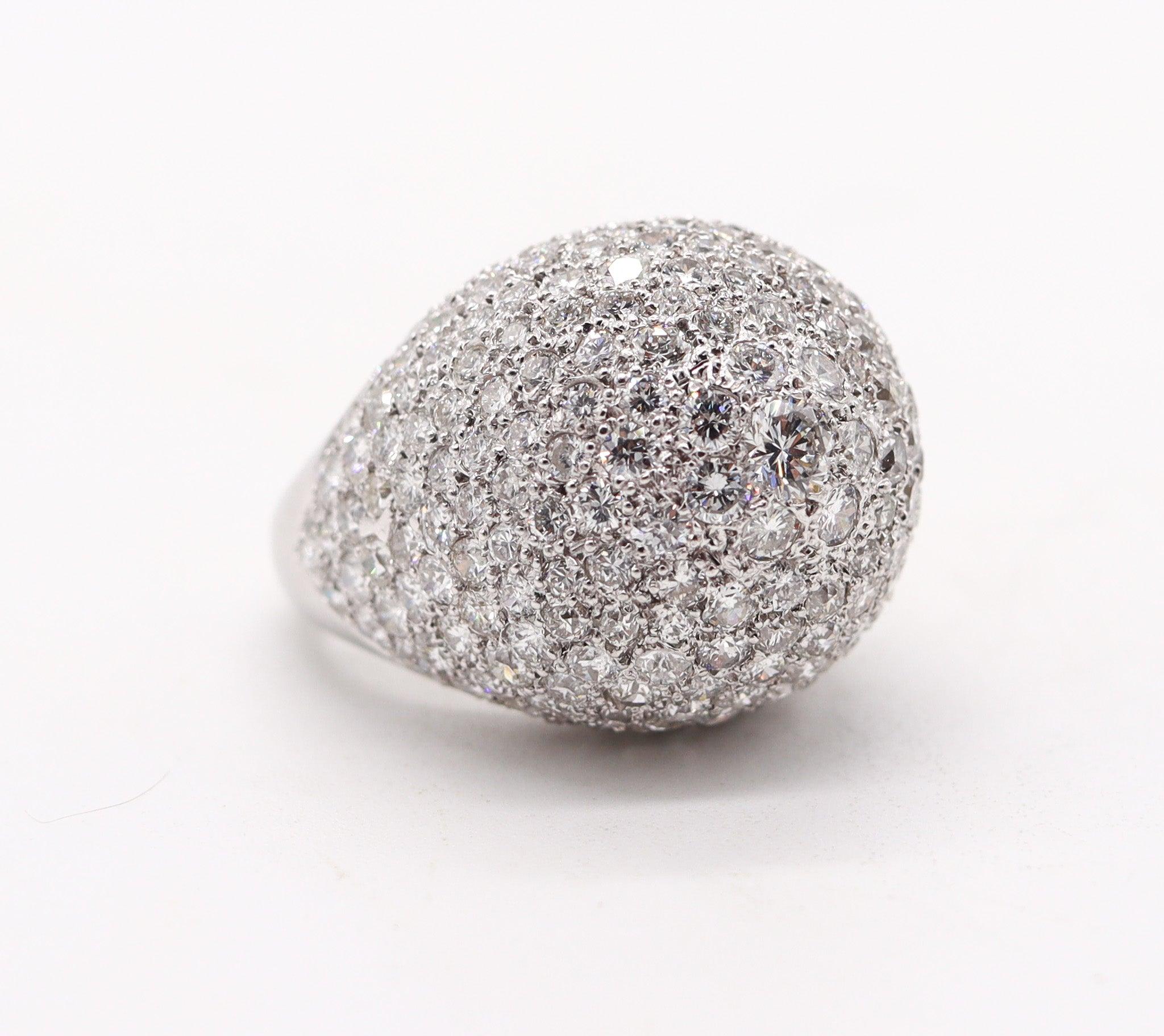 SABBADINI Milano Bombe Cocktail Ring in 18Kt Gold mit 10,28 Ctw in Diamanten (Modernistisch) im Angebot