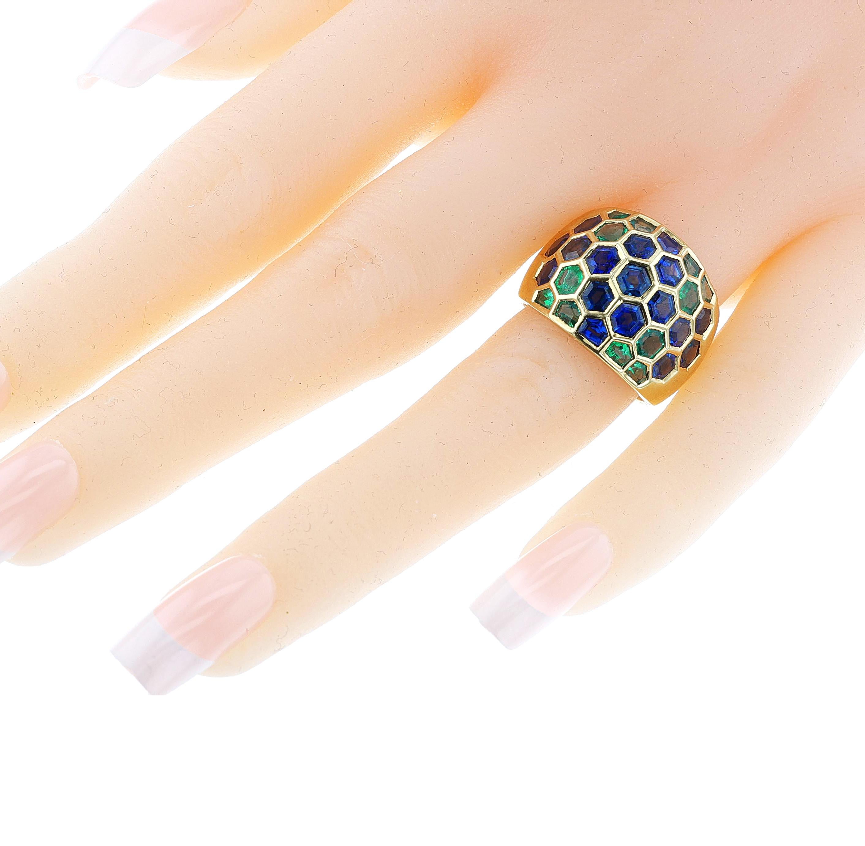 Sabbadini Milano Anillo Bomba Hexagonal de Esmeralda y Zafiro, 18k en venta 1