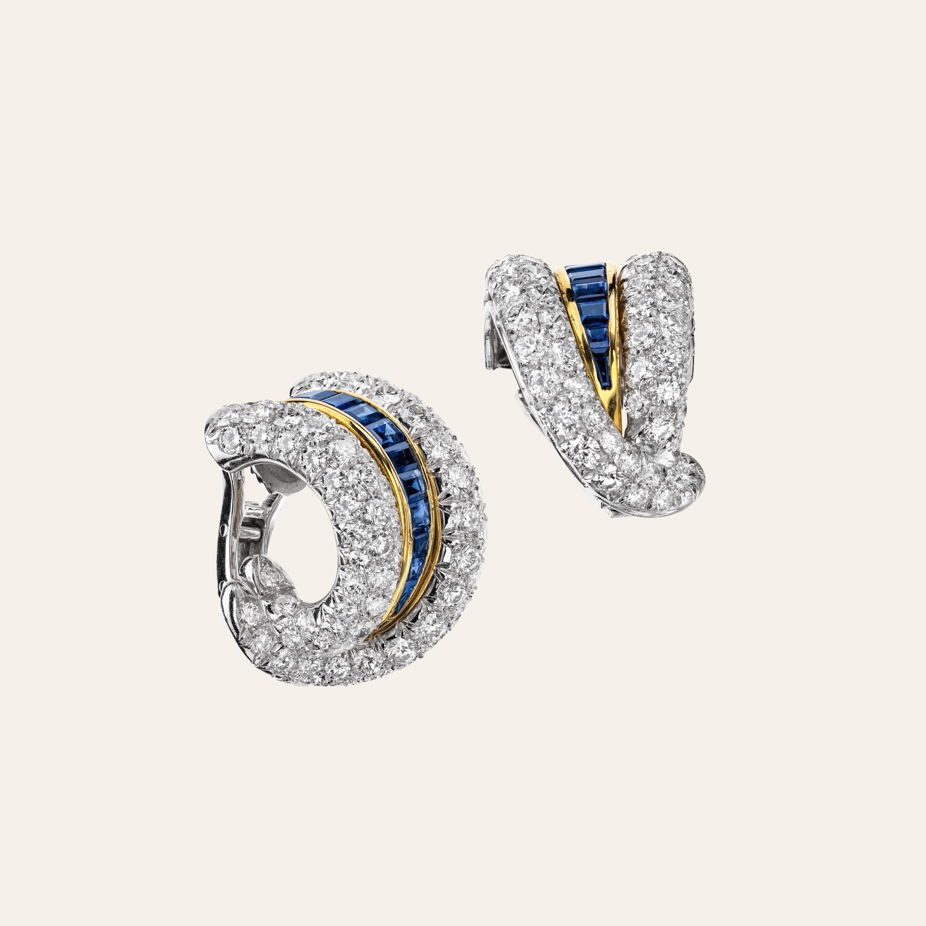 Sabbadini Platinum and Diamond Earrings with Blue Sapphires In New Condition For Sale In Milan, IT