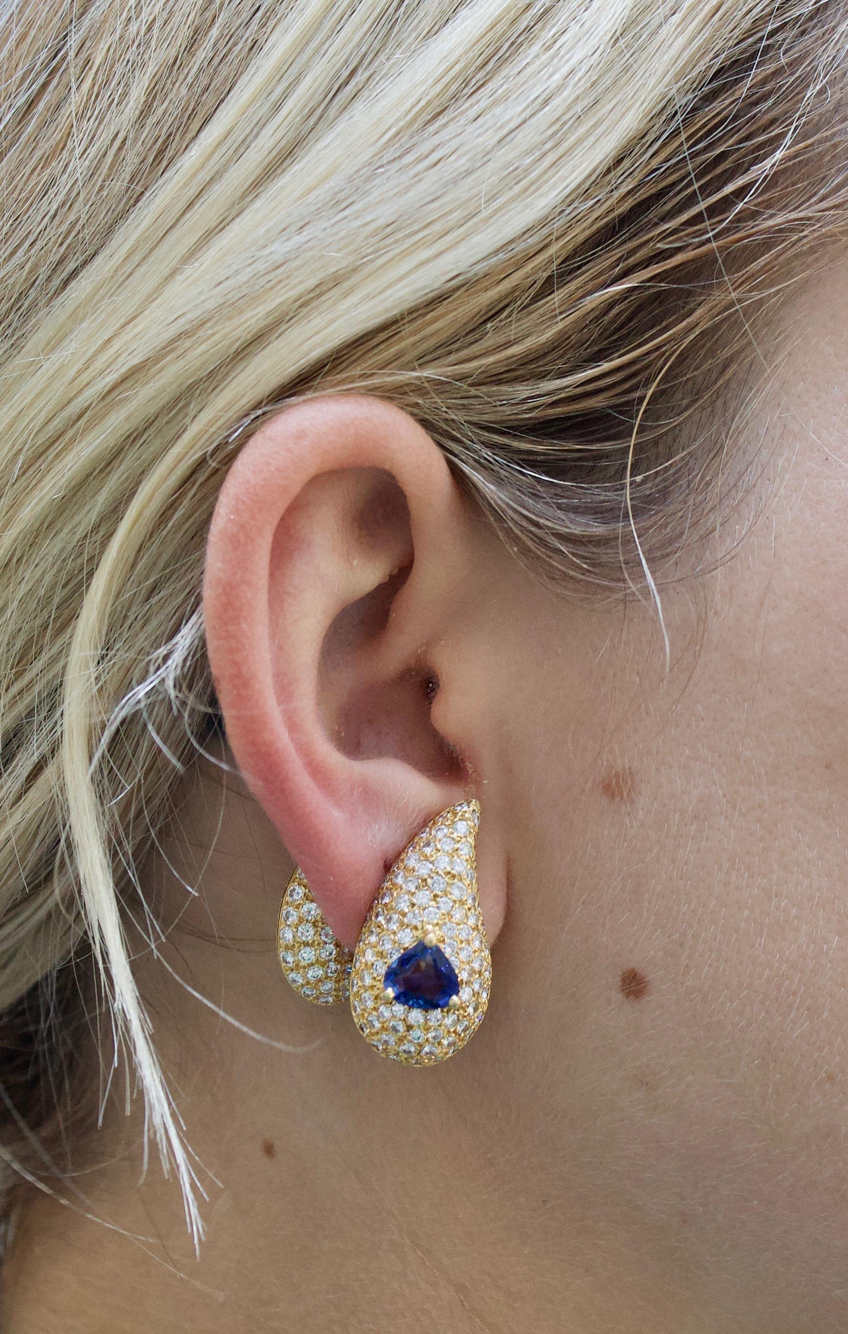 Sabbadini Unique Sapphire and Diamond Earrings in 18k Sap = 3.00 Dia = 7.00 cts. For Sale 2