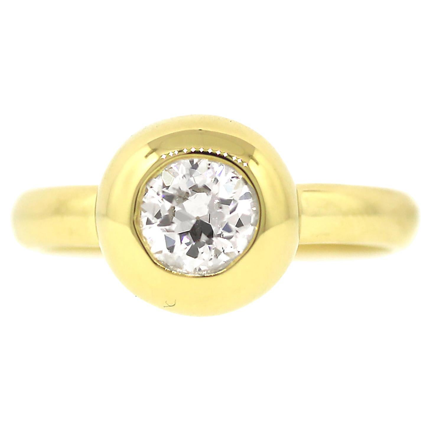 Sabel Round Brilliant Cut Diamond Bezel Set Engagement Ring For Sale