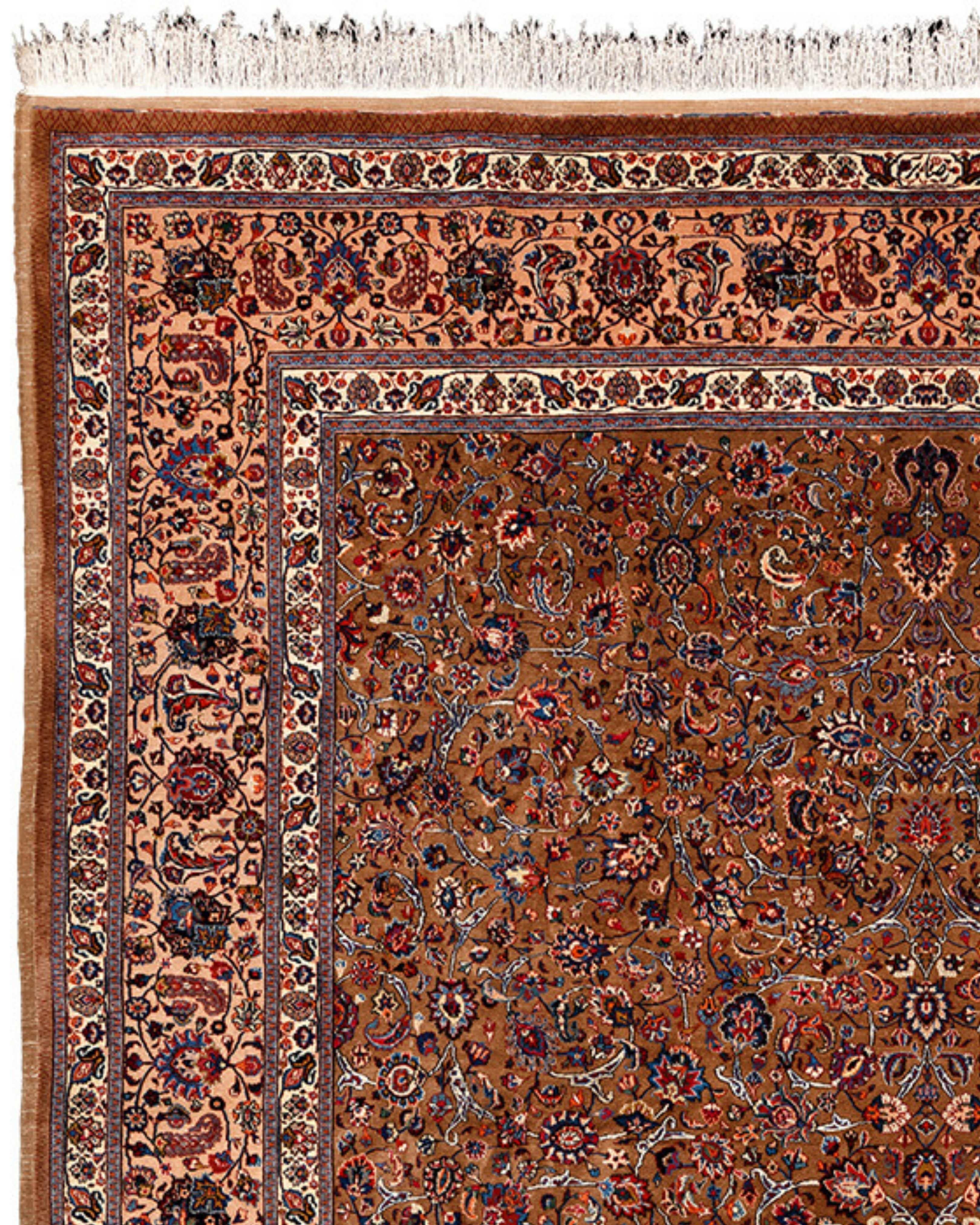 Saber Mashad Carpet, Early 20th Century In Excellent Condition In San Francisco, CA