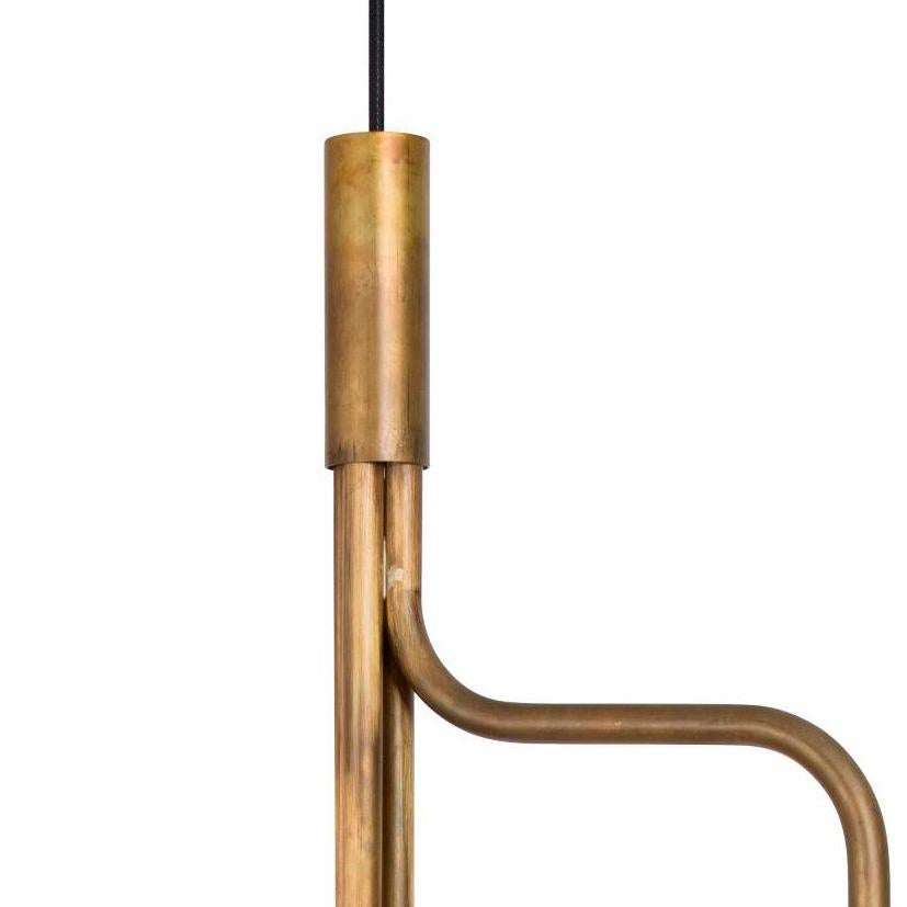 Svedese Sabina Grubbeson Strapatz soffitto piccolo in ottone grezzo di Konsthantverk Tyringe in vendita