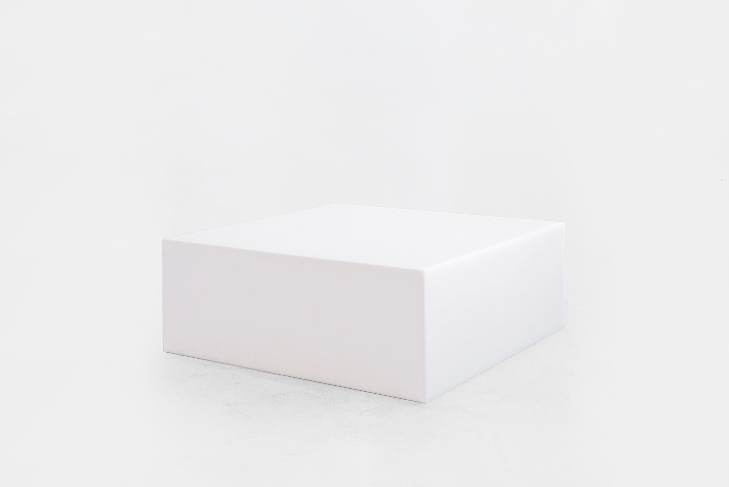 Dutch Sabine Marcelis Contemporary Coffee table, Cast Resin White, Rotterdam, 2020 For Sale