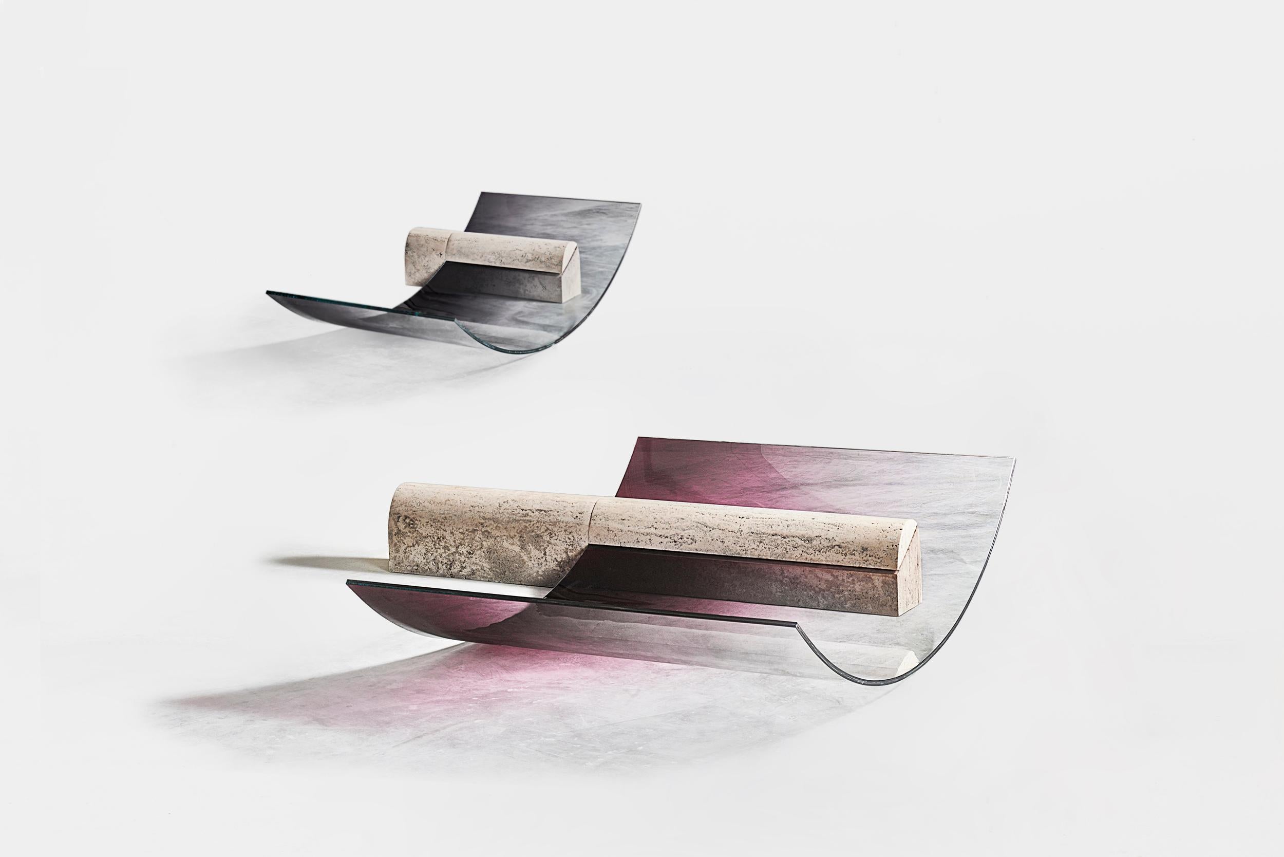 Sabine Marcelis 
Double chaise longue
From the series “No Fear of Glass”
Manufactured by Sabine Marcelis
Produced in exclusive for SIDE GALLERY, Barcelona 
Rotterdam, The Netherlands 2019
Layered curved glass, Travertine

Measurements
202