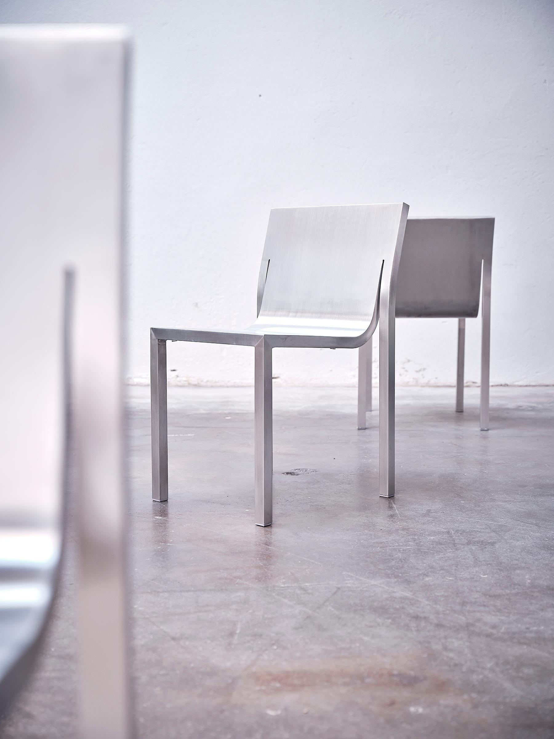 Sabine Marcelis, Stedelijk Chair,  2er-Set, Aluminium, Modernismus, 2024 im Zustand „Neu“ im Angebot in Barcelona, ES