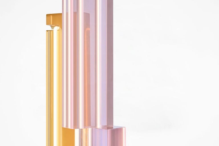 Dutch Sabine Marcelis Lavender Pink TOTEM 190 Floor Light translucent resin and neon  For Sale
