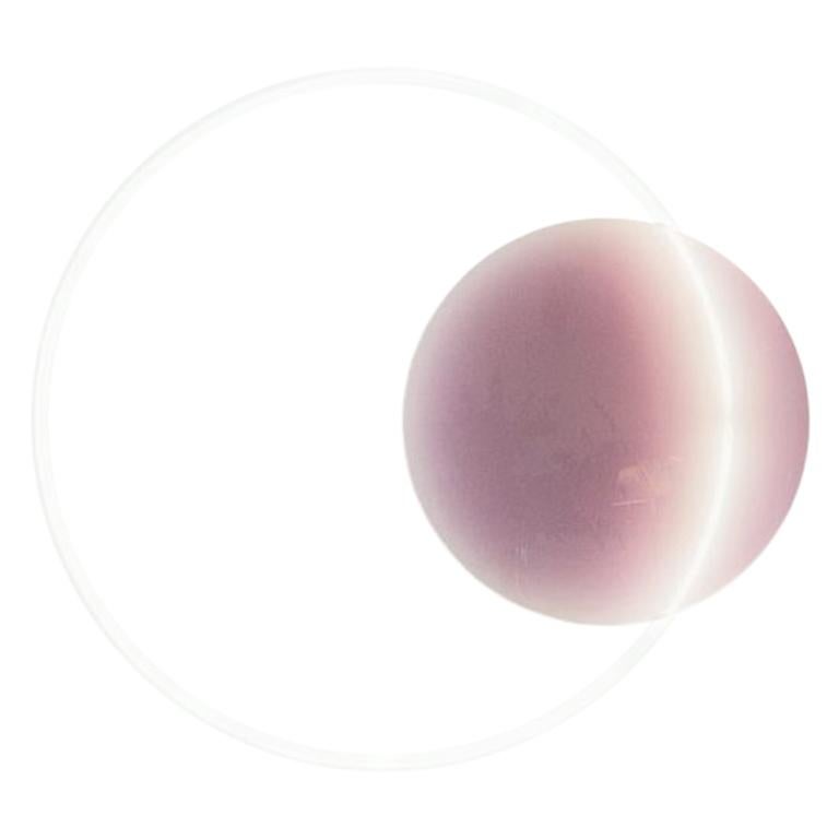 Sabine Marcelis „“Voie Light“ Zeitgenössische Wandleuchte oder Wandleuchter aus rosa Harz in Neon