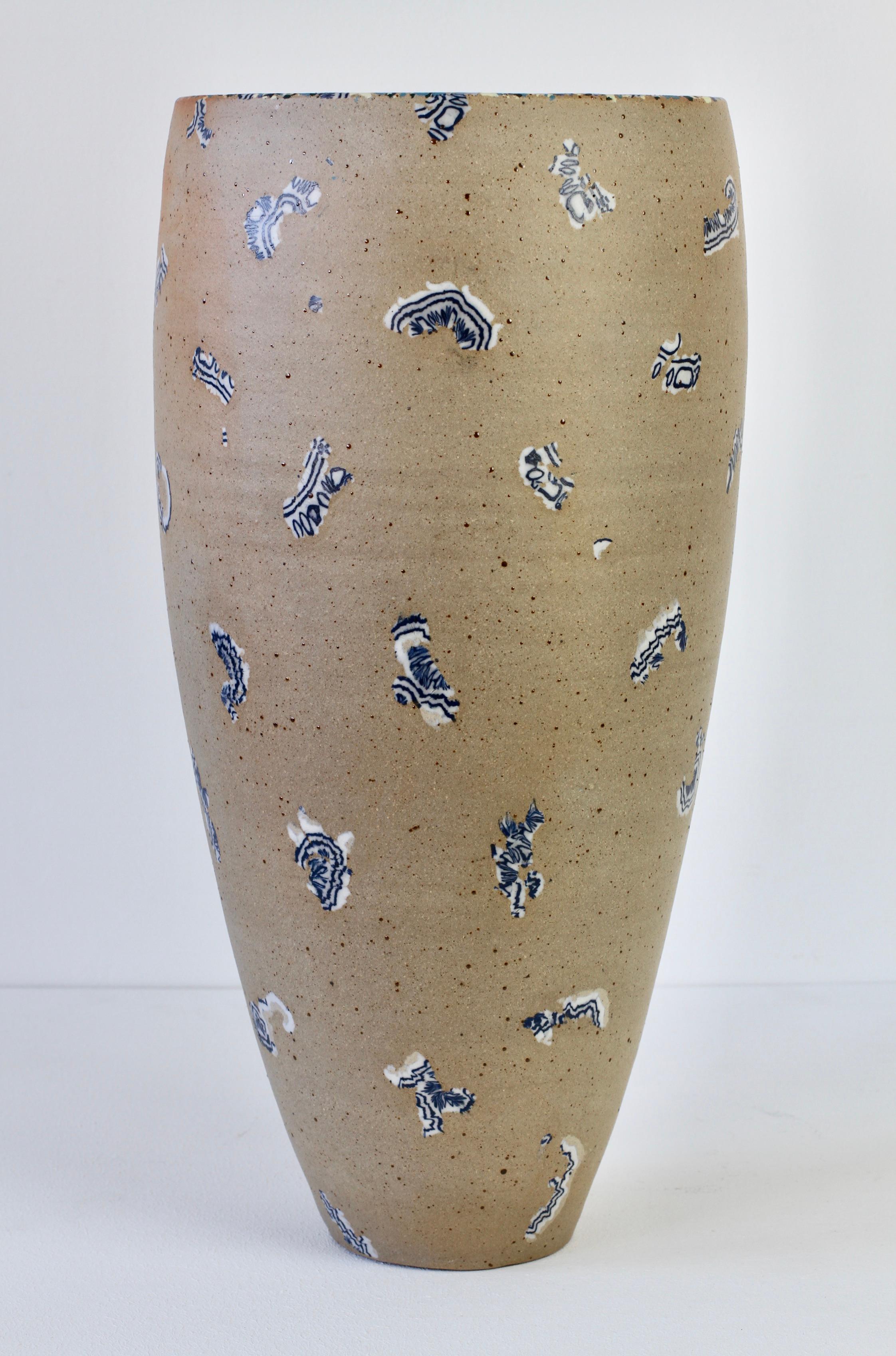 Sabine Moshammer Vase ou Umbrella Stand en poterie de studio d'art allemand, c.C. 1990 en vente 2