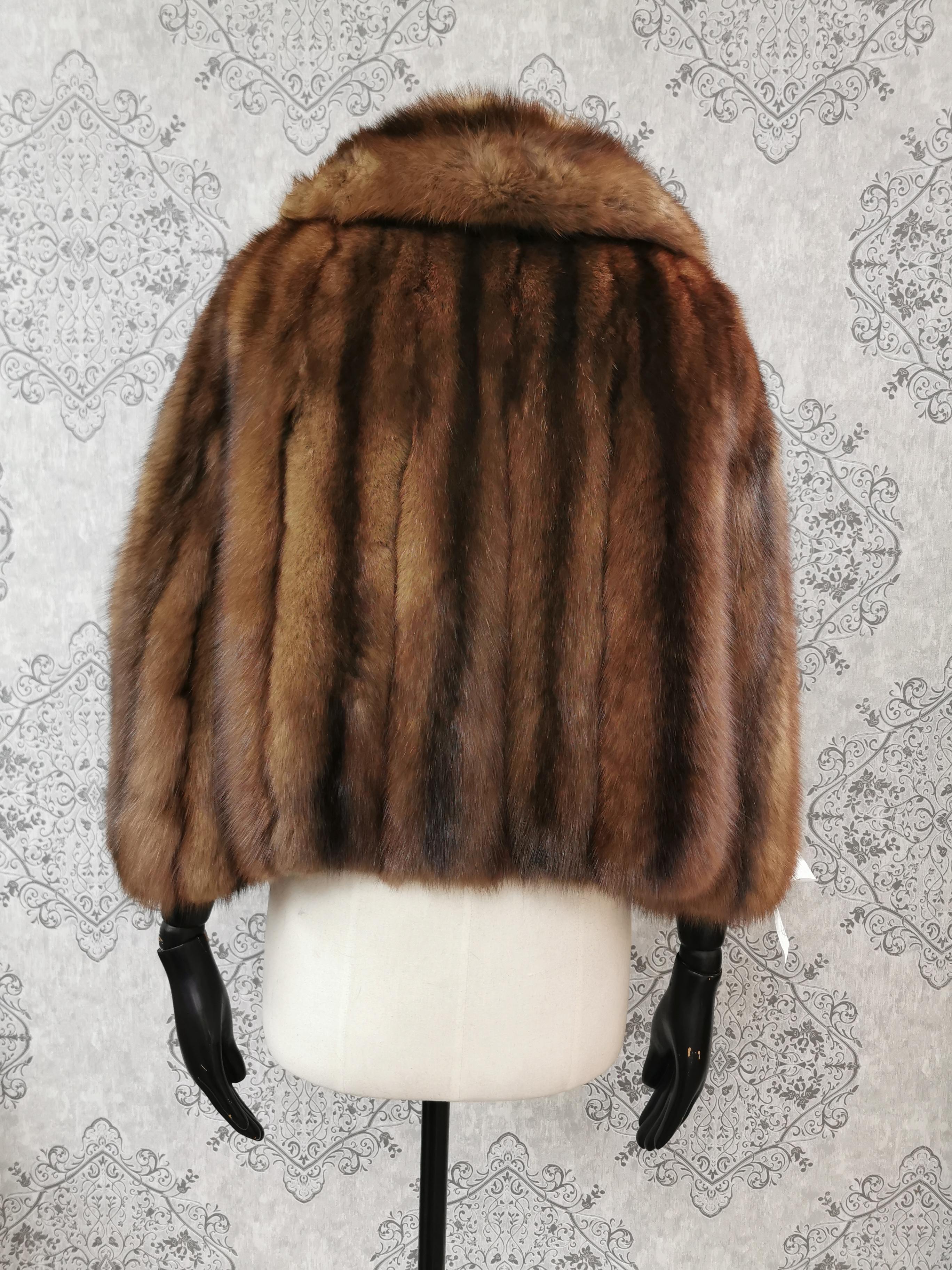 Sable fur coat with a brand new lining size 8 5