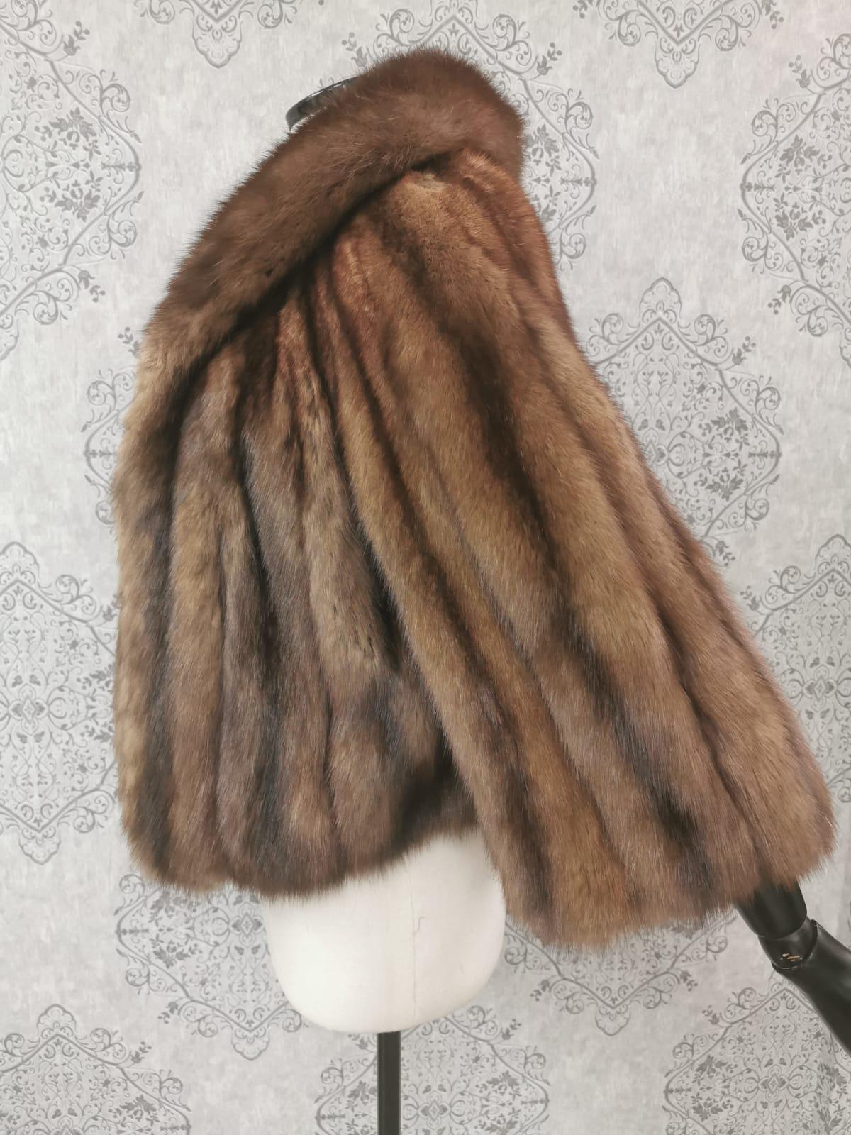 Brown Sable fur coat with a brand new lining size 8