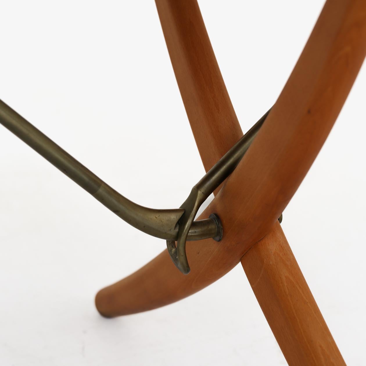 Model AT 304 - 'Sabre-legged' dining table with teak top and flaps and patinated beech frame with brass stretchers. Hans J. Wegner / Andreas Tuck.