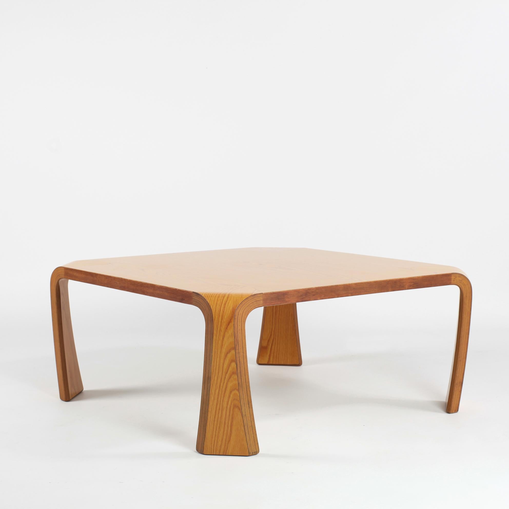 tendo mokko coffee table