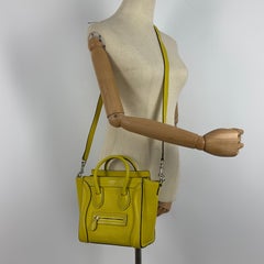 Sac à main CELINE Nano Luggage cuir jaune circa 2010