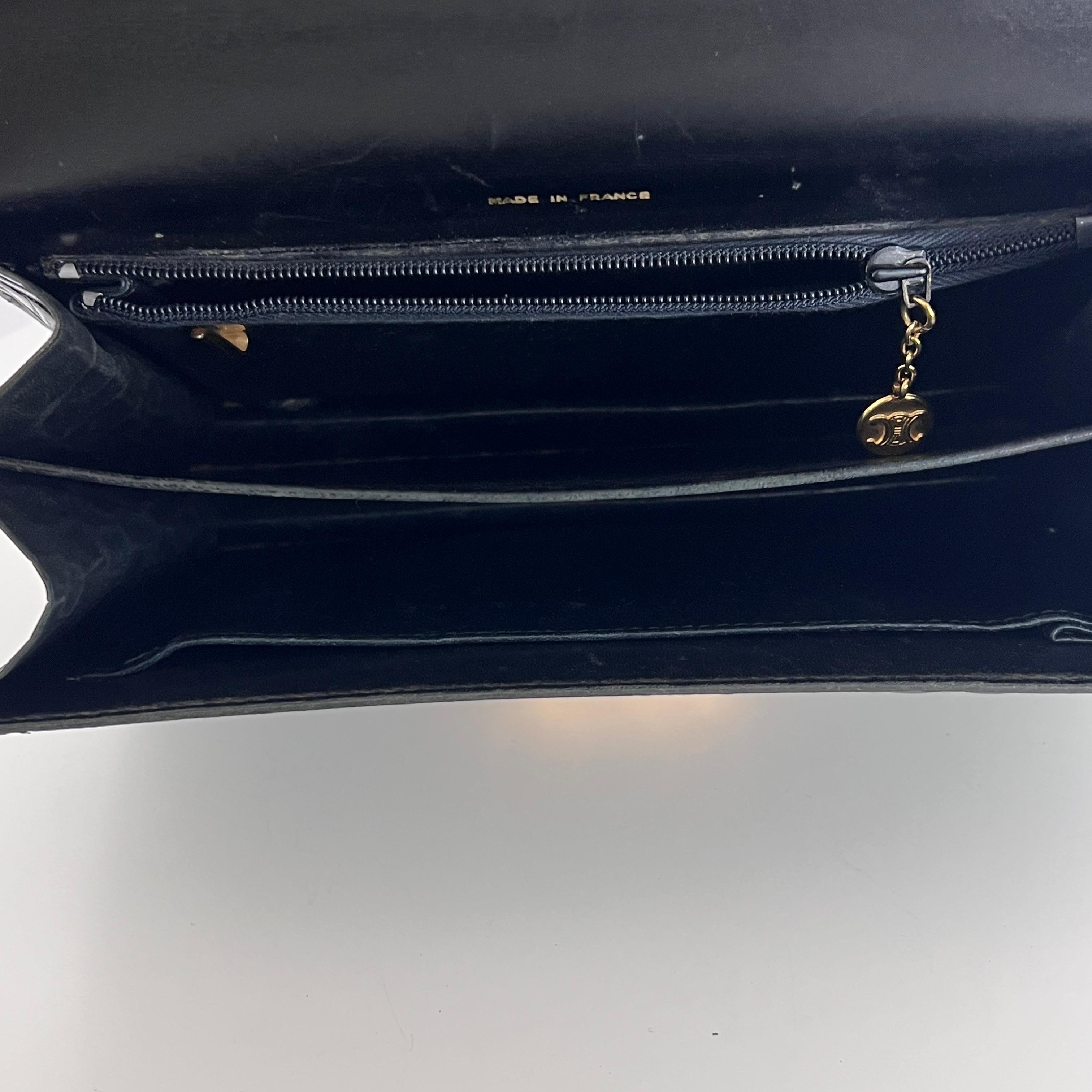 Sac à main CELINE Triomphe crocodile noir 1990-1999 in vendita 8