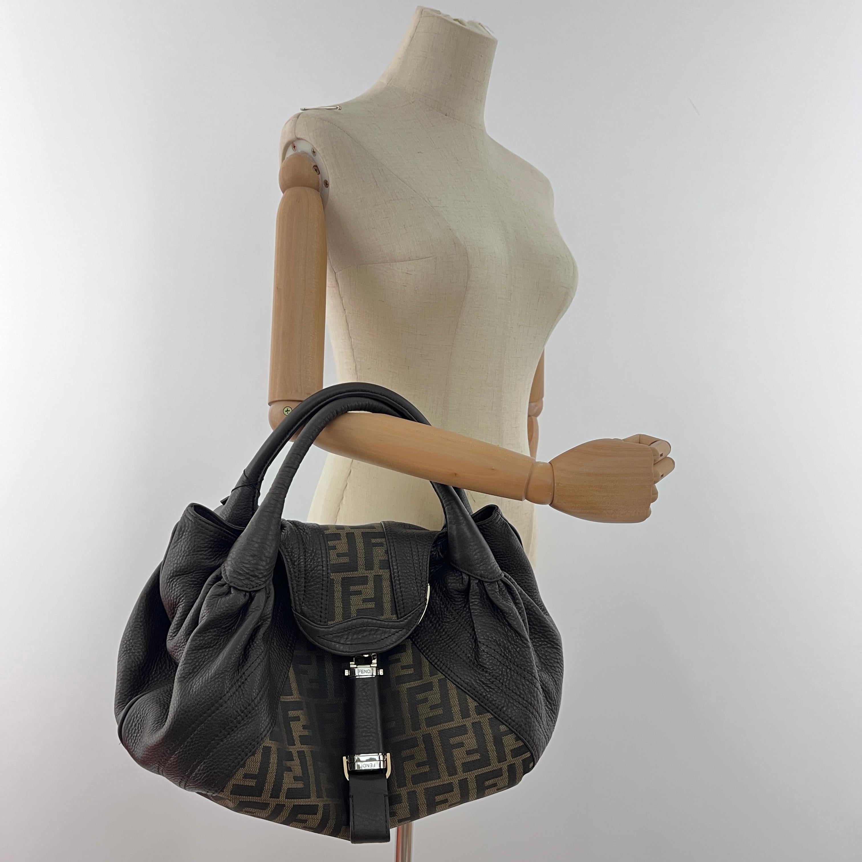 Sac à main FENDI Spy toile et cuir marron 1990-1999 en vente 2