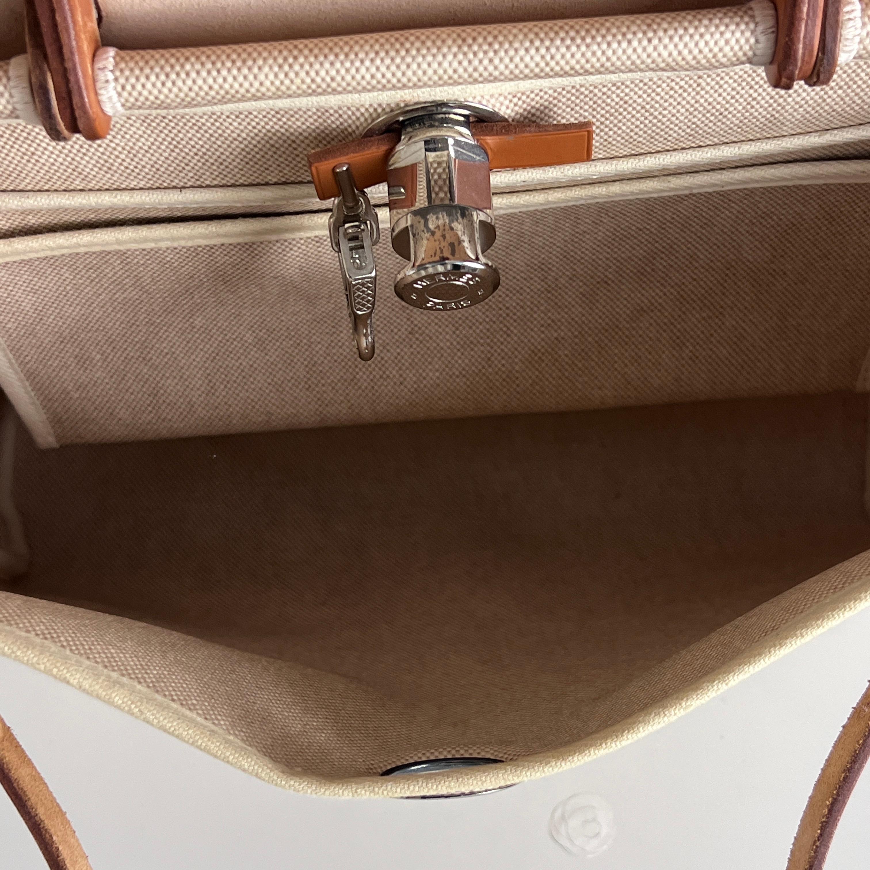 Sac à main HERMÈS Herbag 31 toile et cuir marron 2001 in vendita 6