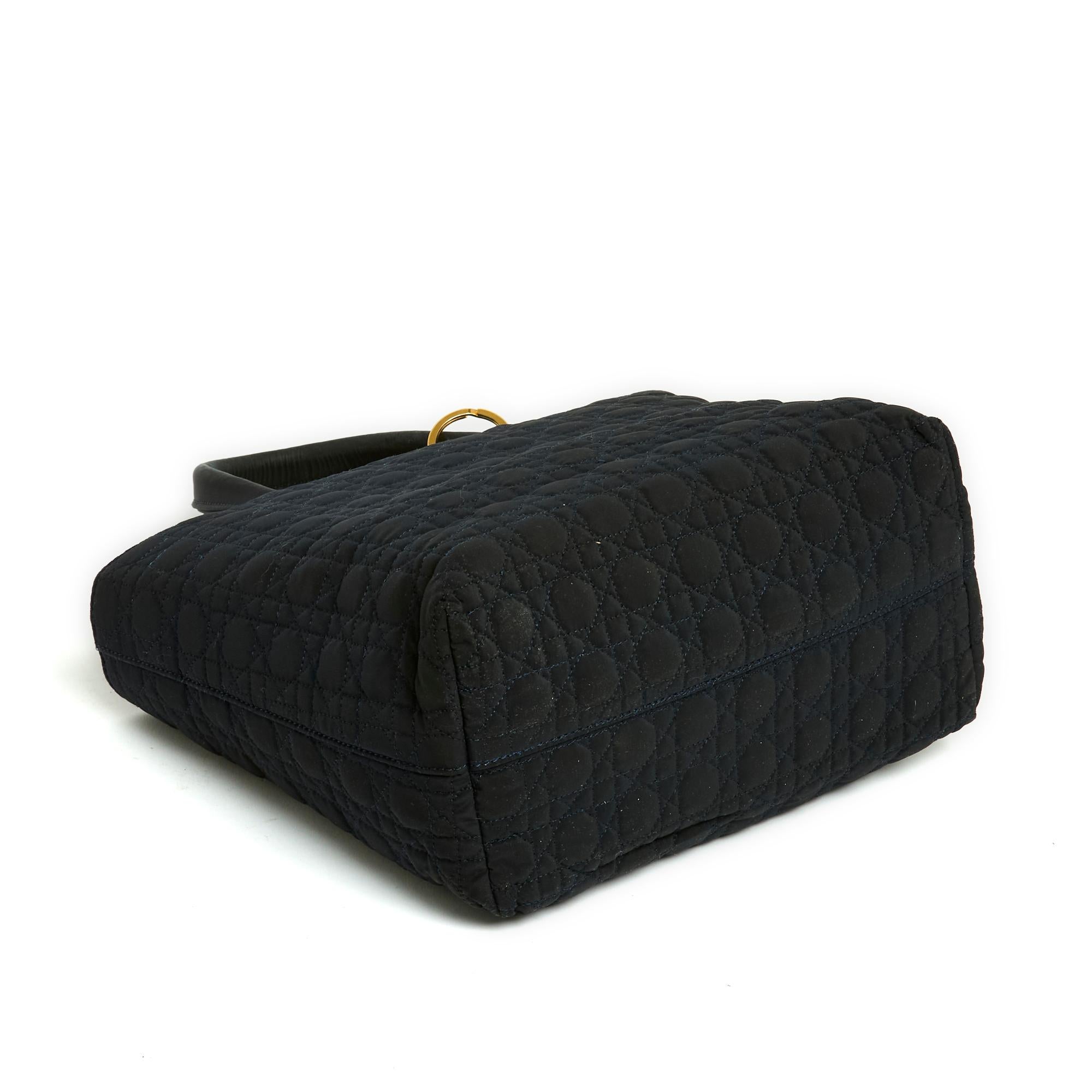 Sac Lady Dior Medium Dark Navy Canvas Bag strap 1