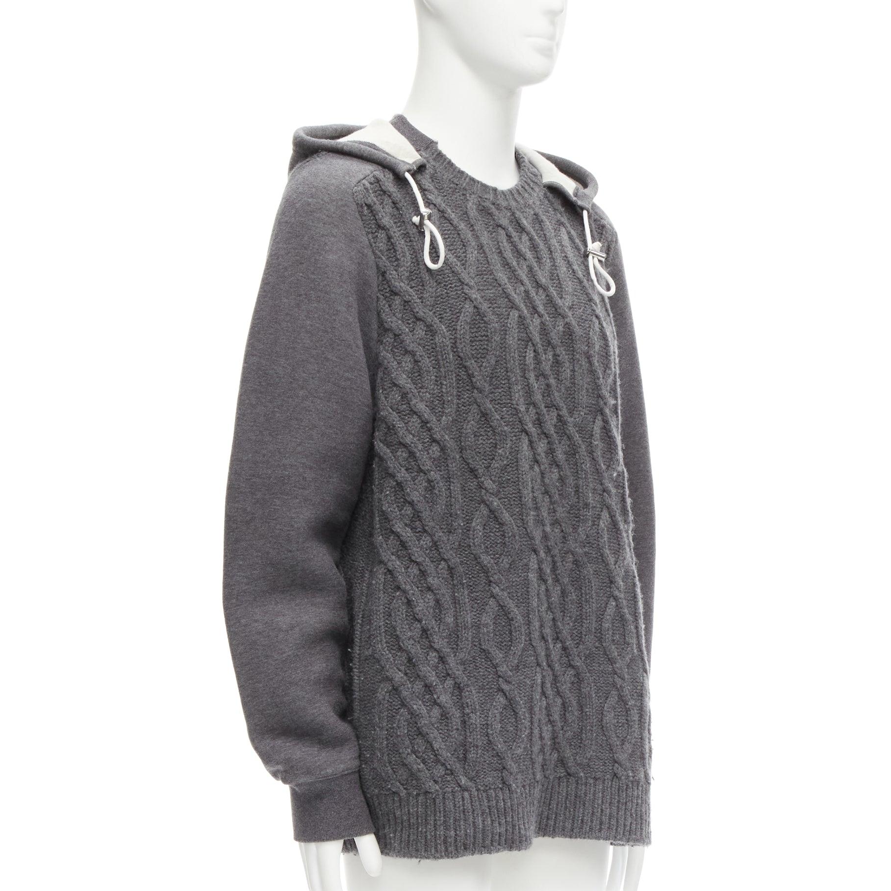 SACAI 2015 grey 100% wool cable knit contrast hood sweater JP3 L In Good Condition For Sale In Hong Kong, NT