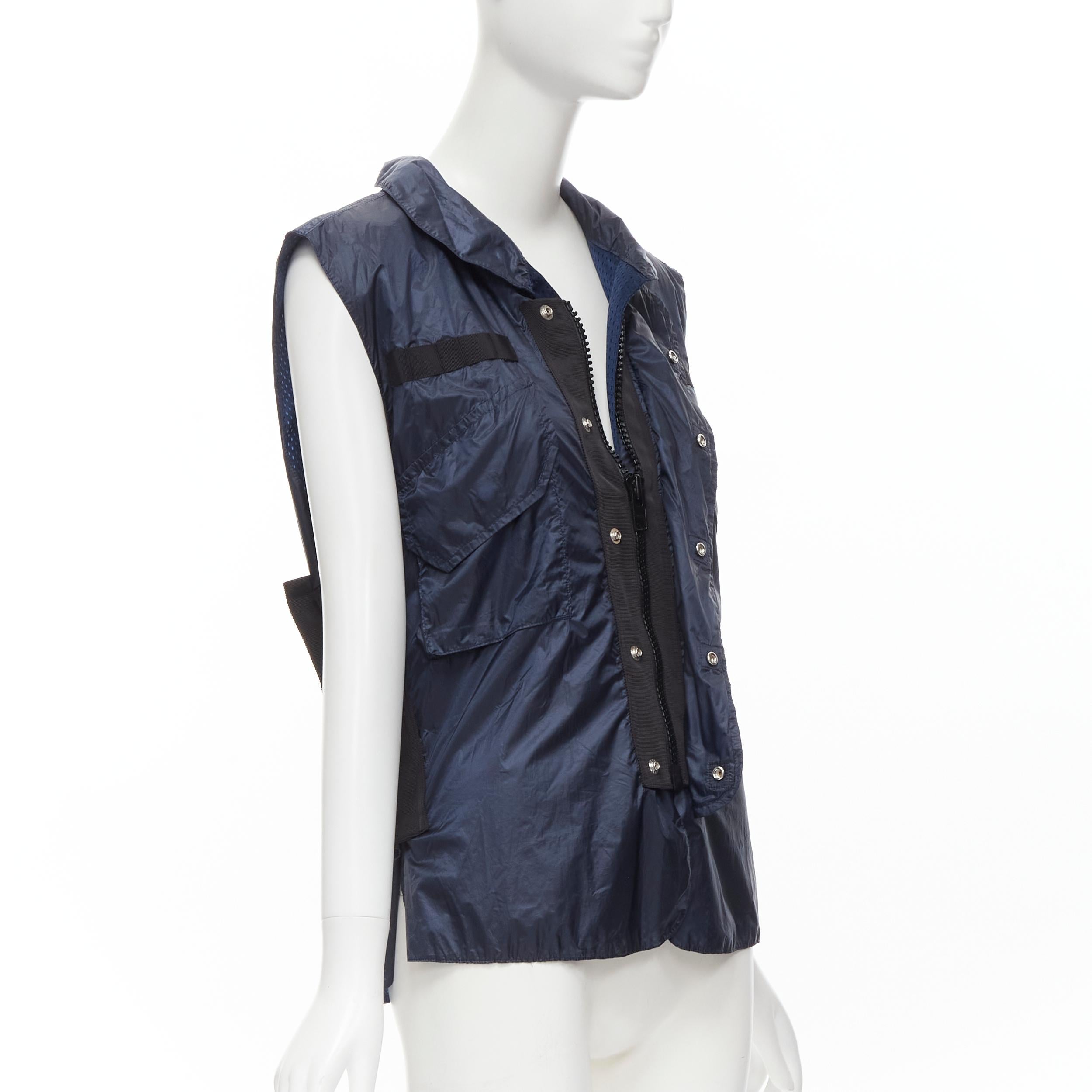 SACAI 2015 navy blue light nylon technical pocket grosgrain zip vest S In Excellent Condition For Sale In Hong Kong, NT