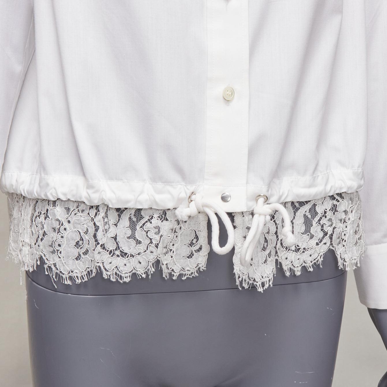 SACAI 2015 white floral lace hem bungee cord pocketed cropped shirt JP1 S In Good Condition For Sale In Hong Kong, NT