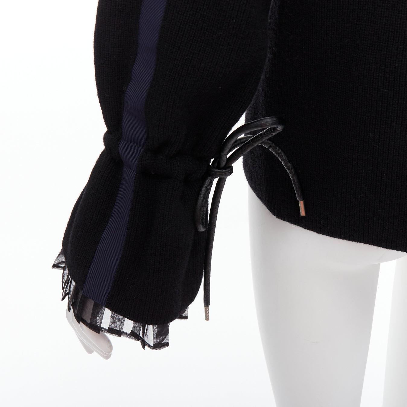 Sacai 2017 top à col roulé en laine mélangée noire et bordée de bleu marine JP1 S
Référence : LAYU/A00015
Marque : Sacai
Designer : Chitose Abe
Collection : 2017
MATERIAL : Laine, mélange
Couleur : noir, marine
Motif : Solide
Fermeture :