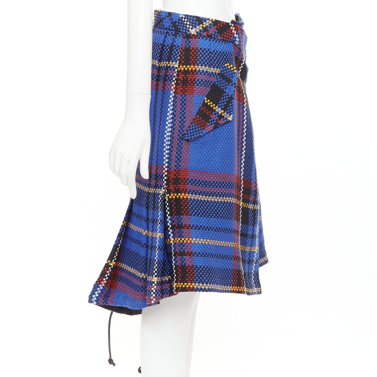 SACAI 2017 blue plaid check cotton blend leather buckle wrap kilt skirt JP2 M Bon état - En vente à Hong Kong, NT