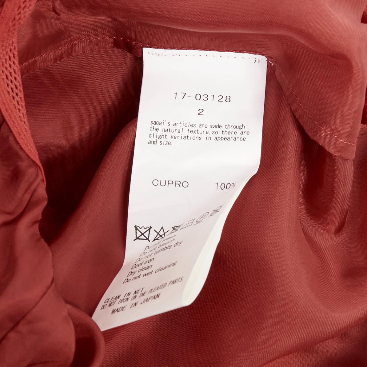 SACAI 2017 Rot Weiß Hahnentritt Leder Schnalle Wickelrock JP2 M im Angebot 3