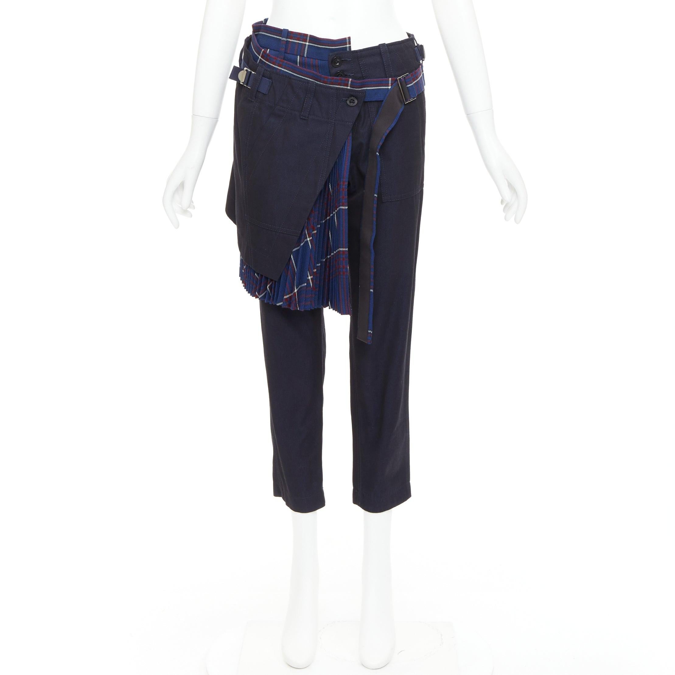 SACAI 2018 red cotton wool blend plaid kilt deconstructed cropped pants JP1 S For Sale 4