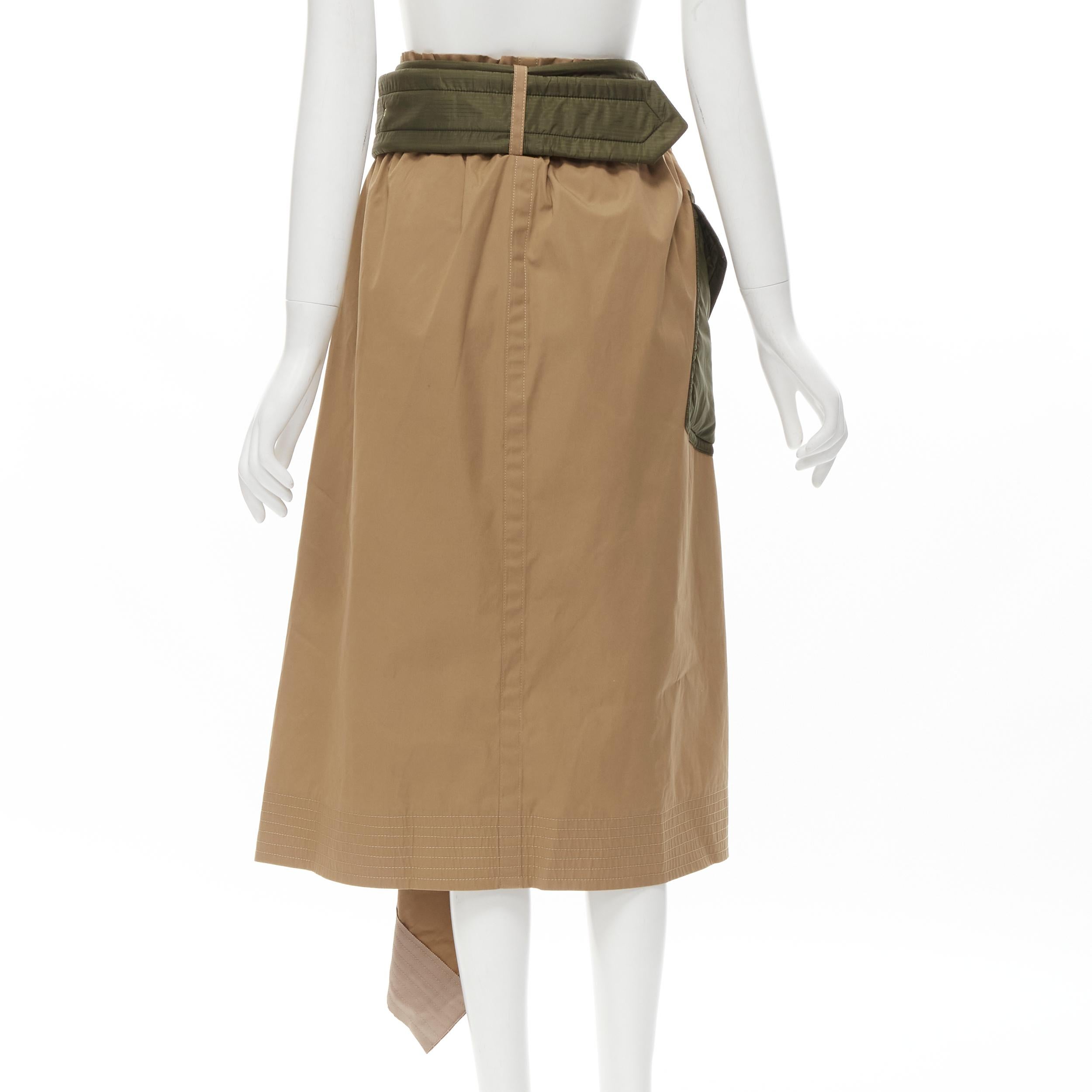SACAI 2019 khaki brown semi detached hem padded nylon pocket belted skirt JP2 M In Excellent Condition For Sale In Hong Kong, NT