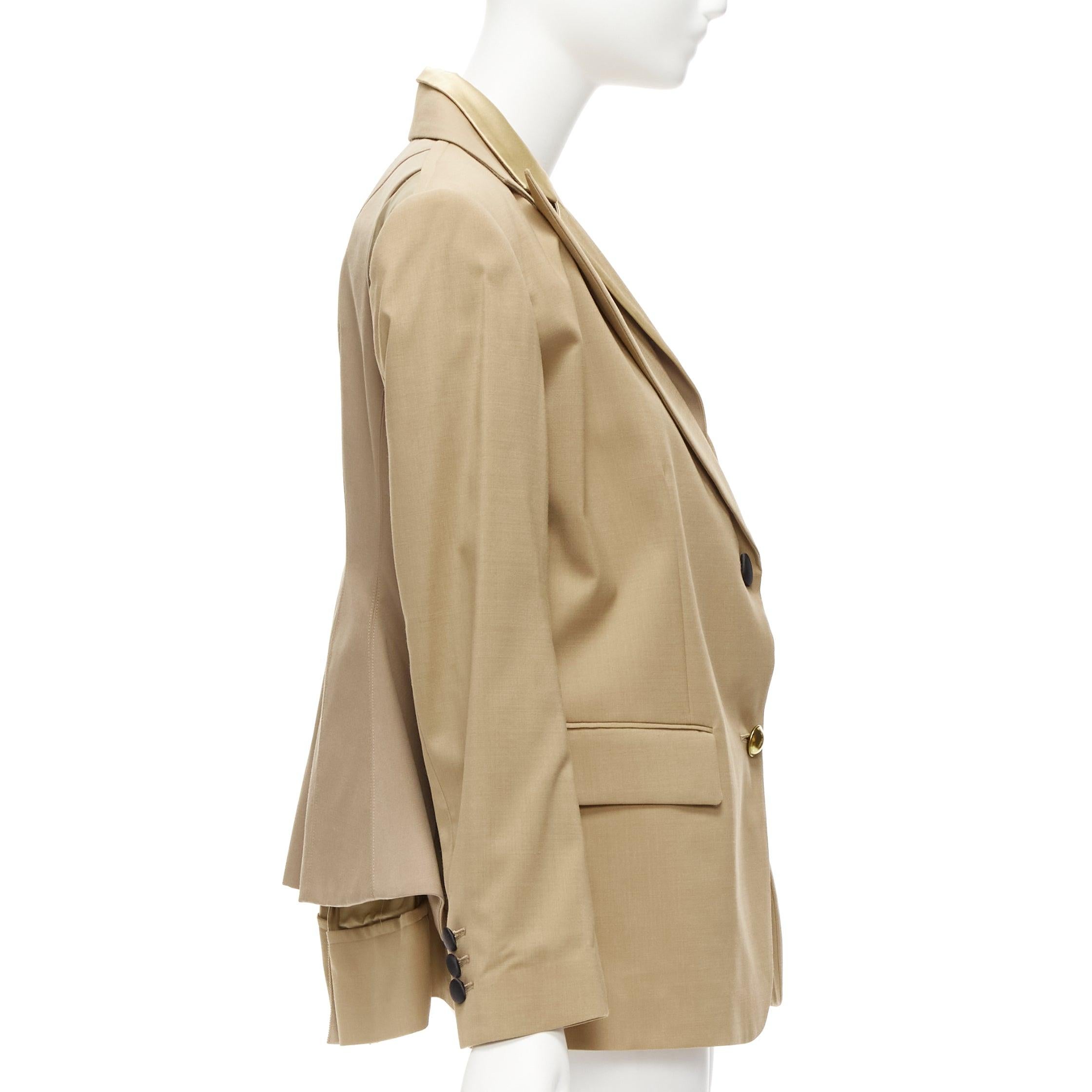 SACAI 2020 beige double collar mixed buttons deconstructed back blazer JP1 S For Sale 1