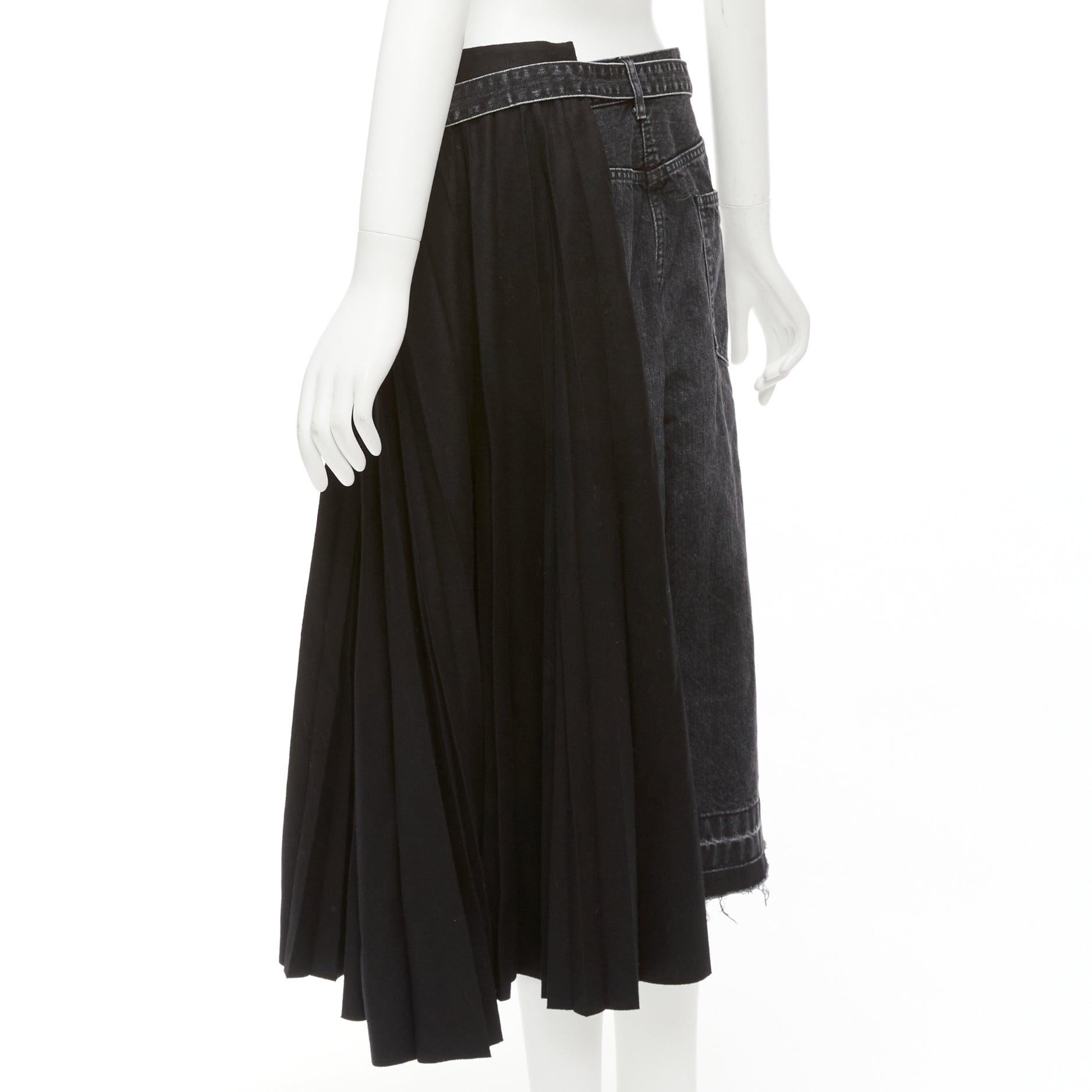 SACAI 2020 black cotton wool nylon denim pleats deconstruction shorts JP3 L For Sale 1